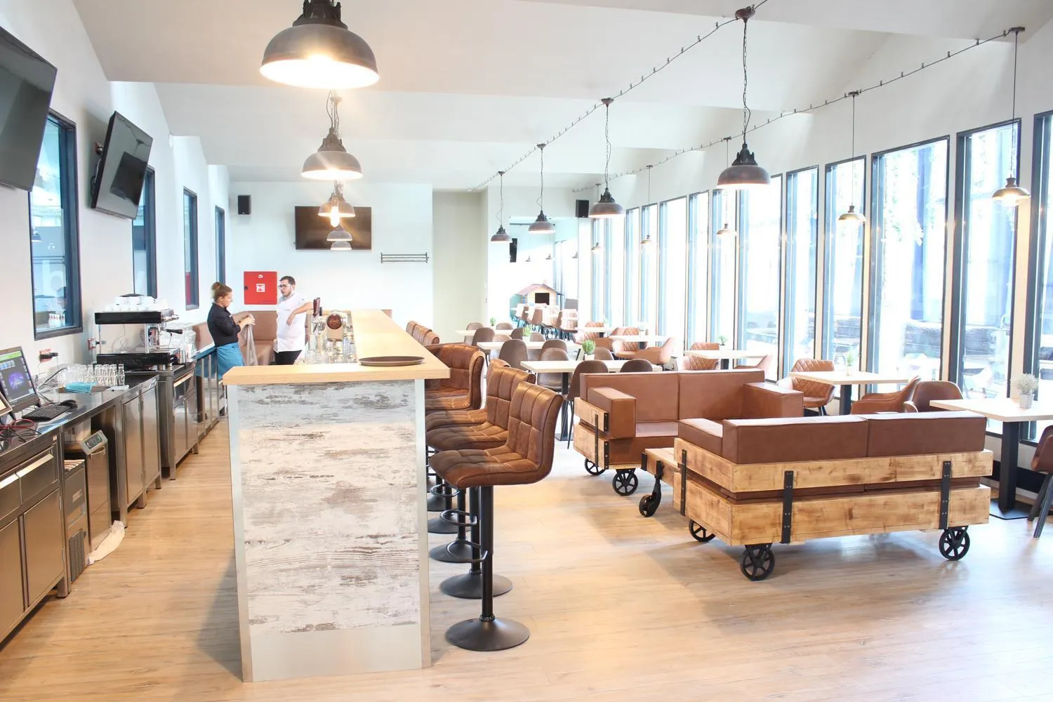 Restaurant/places to eat in Hotel Na Vývoji