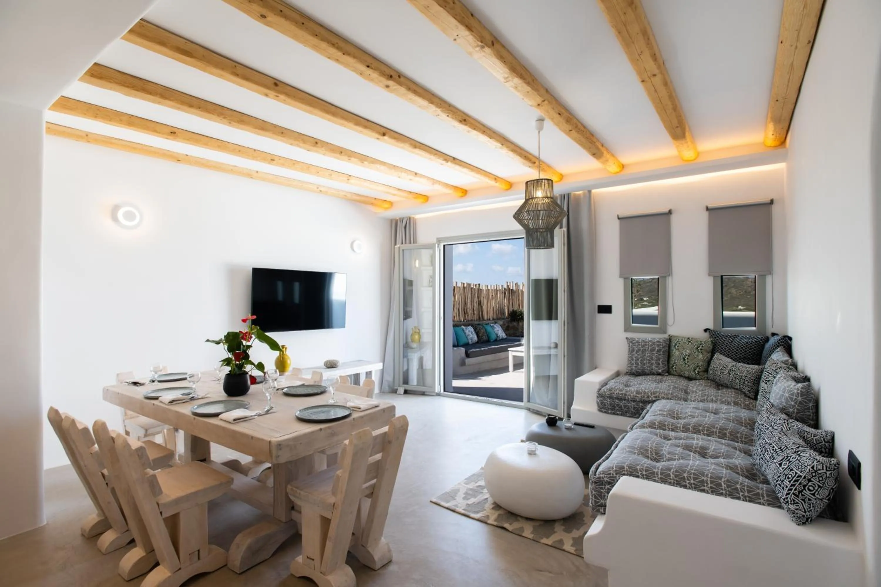 TV and multimedia in Mykonos Village