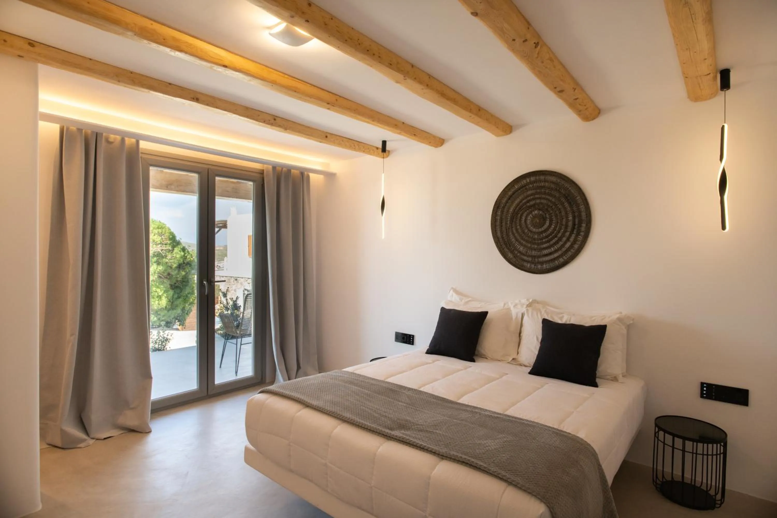 Bed in Mykonos Village