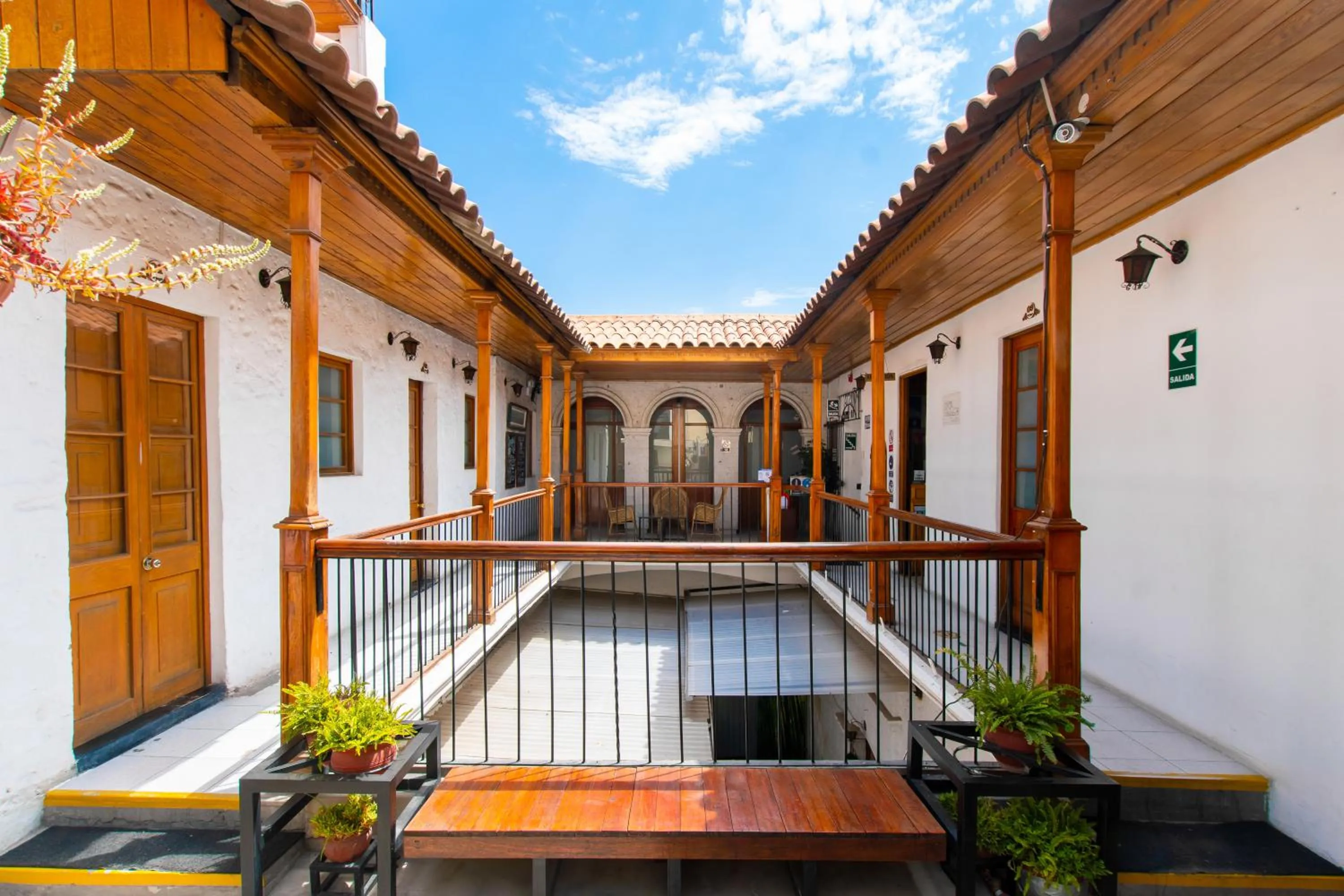 Property building in Le Foyer Arequipa
