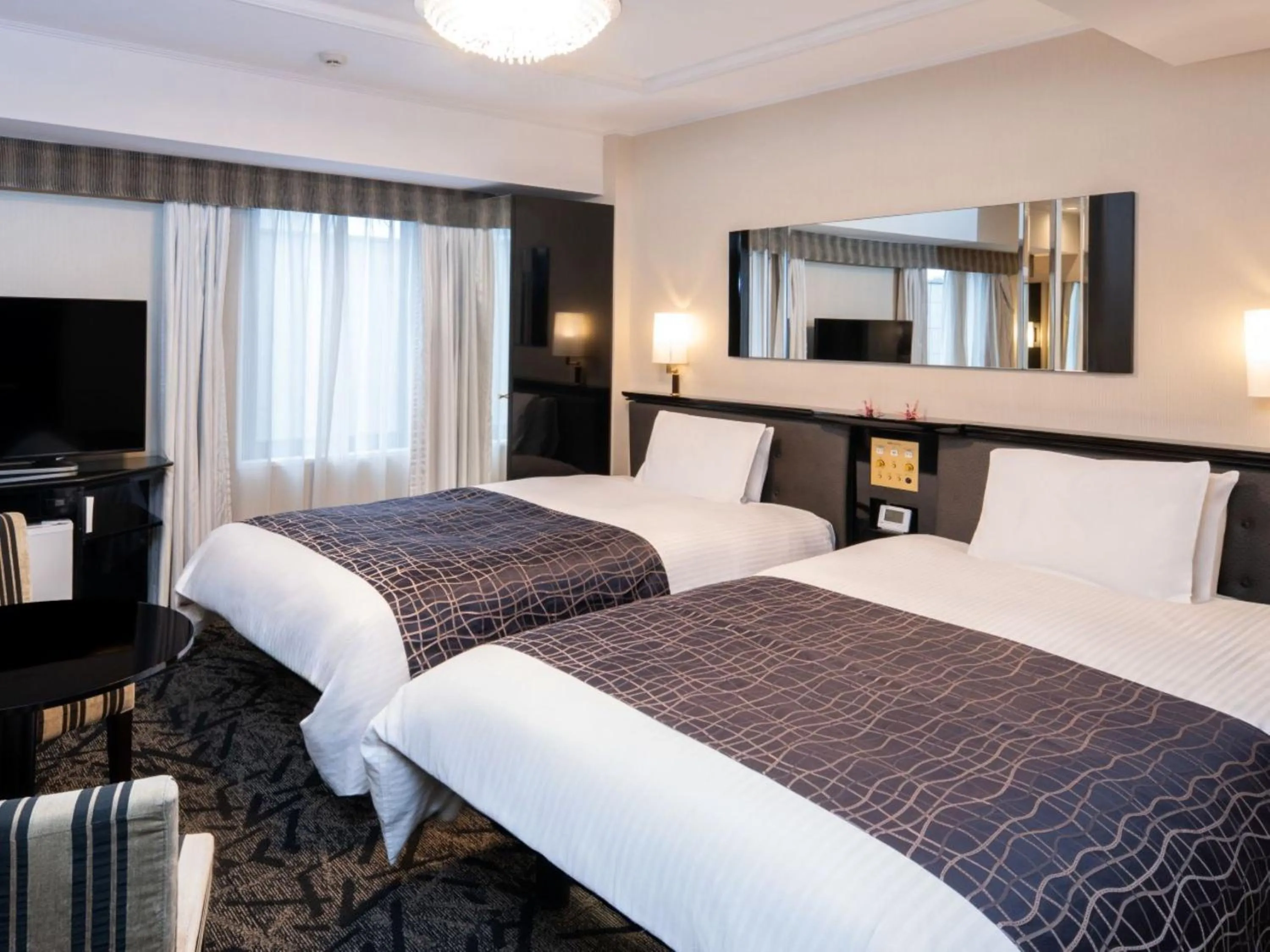 Photo of the whole room, Bed in APA Hotel Tokyo Kudanshita