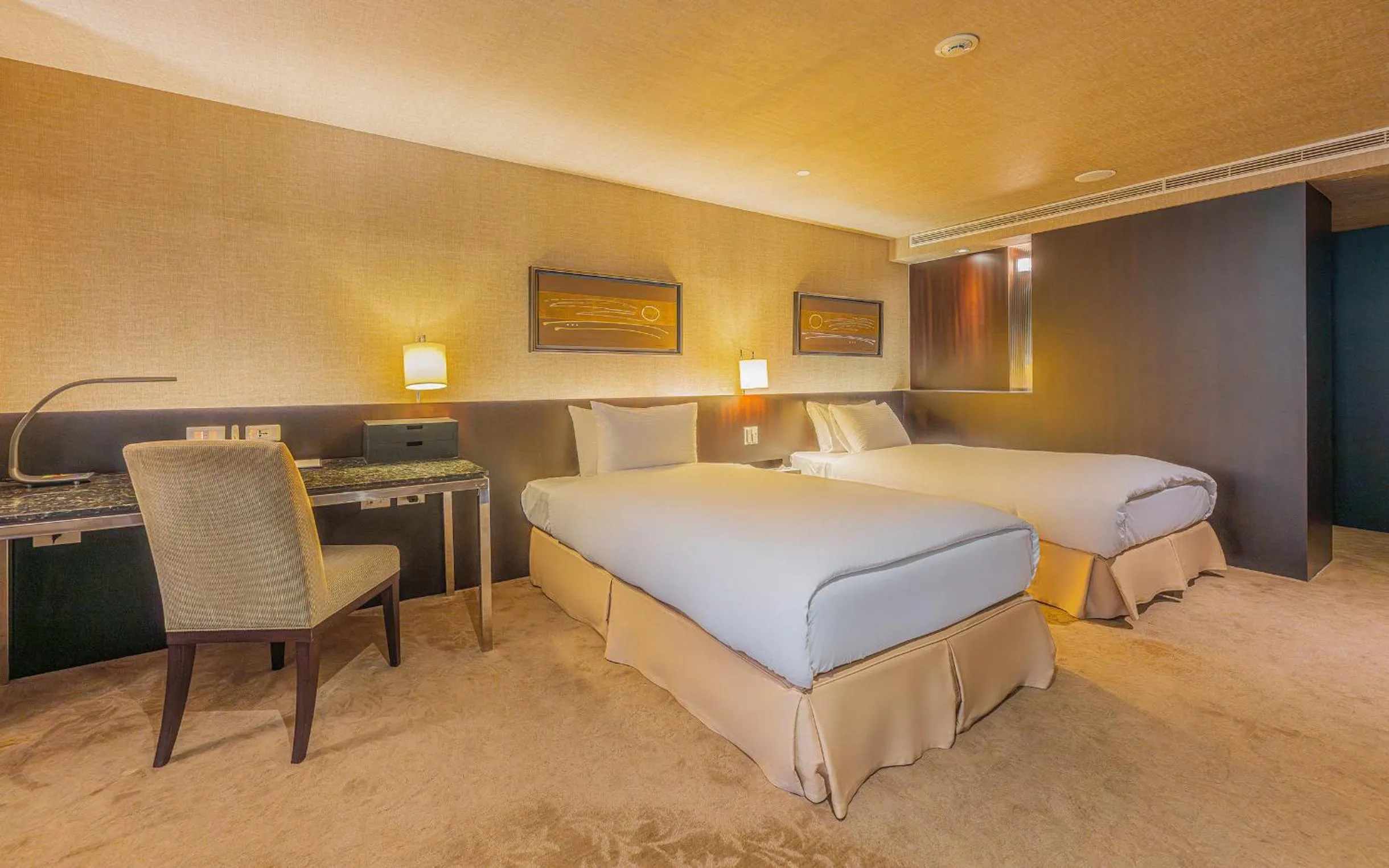 bunk bed, Bed in Tempus Hotel