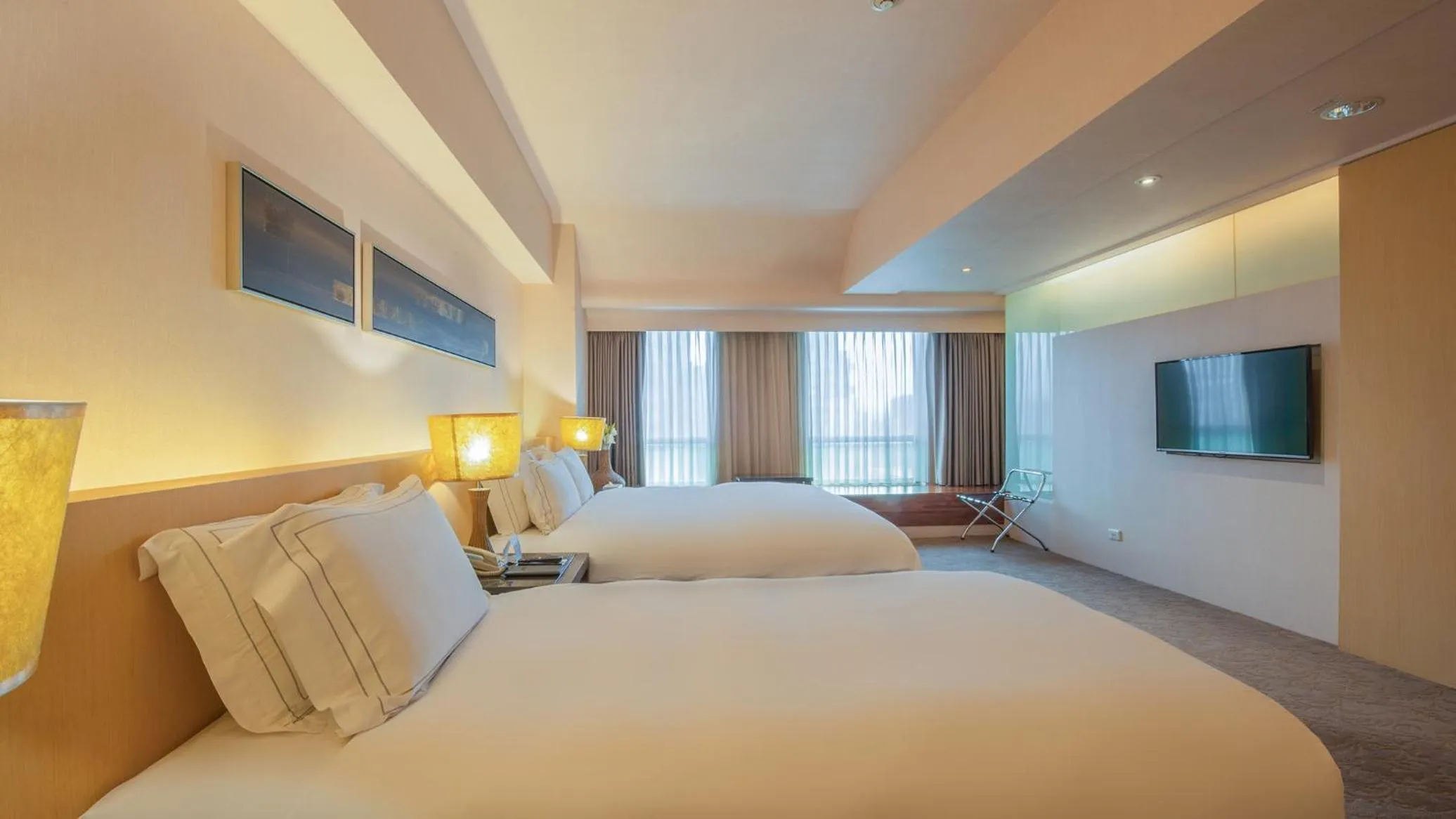 bunk bed, Bed in Tempus Hotel