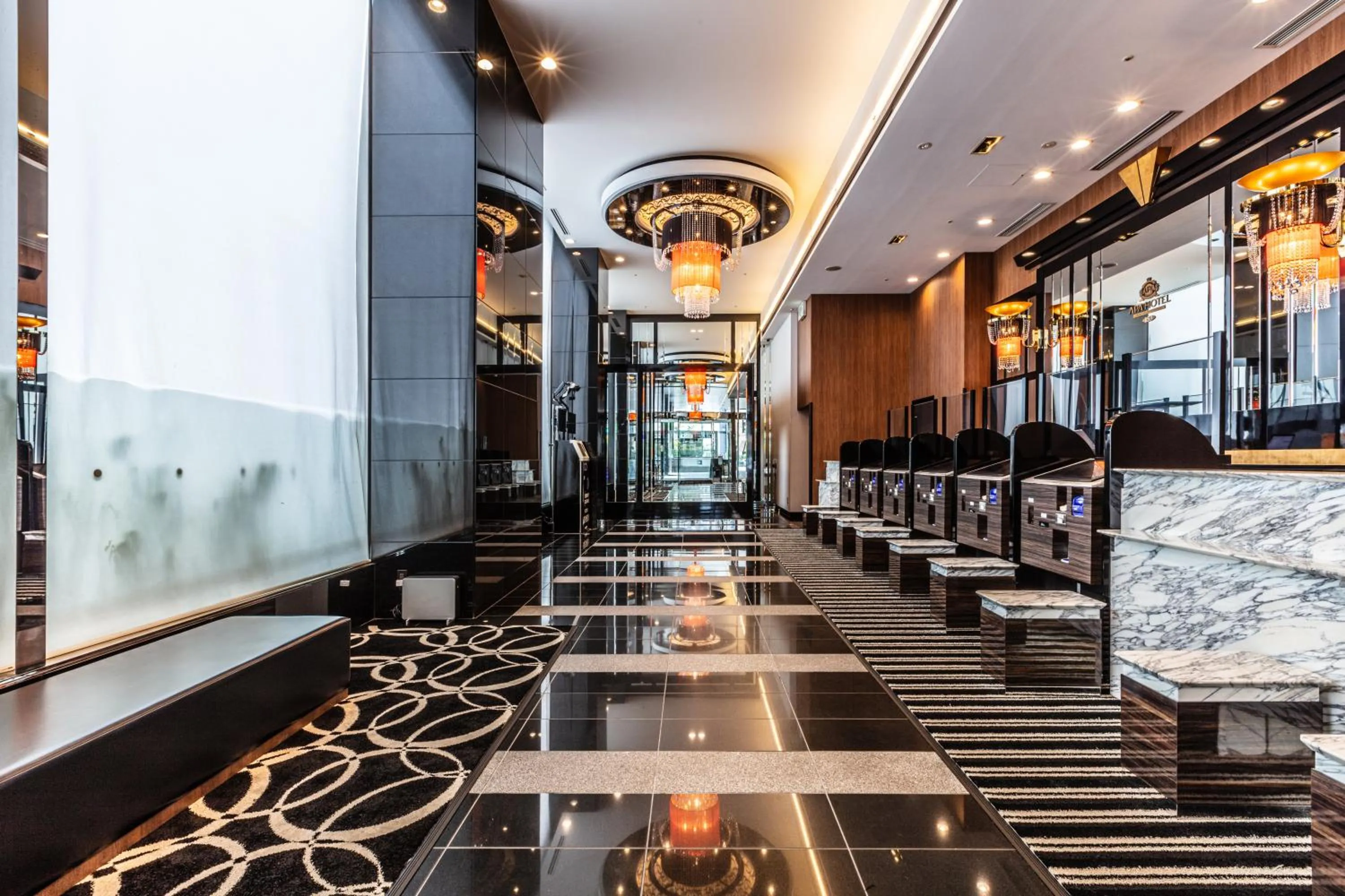 Lobby or reception in APA Hotel Osaka Higobashi Ekimae