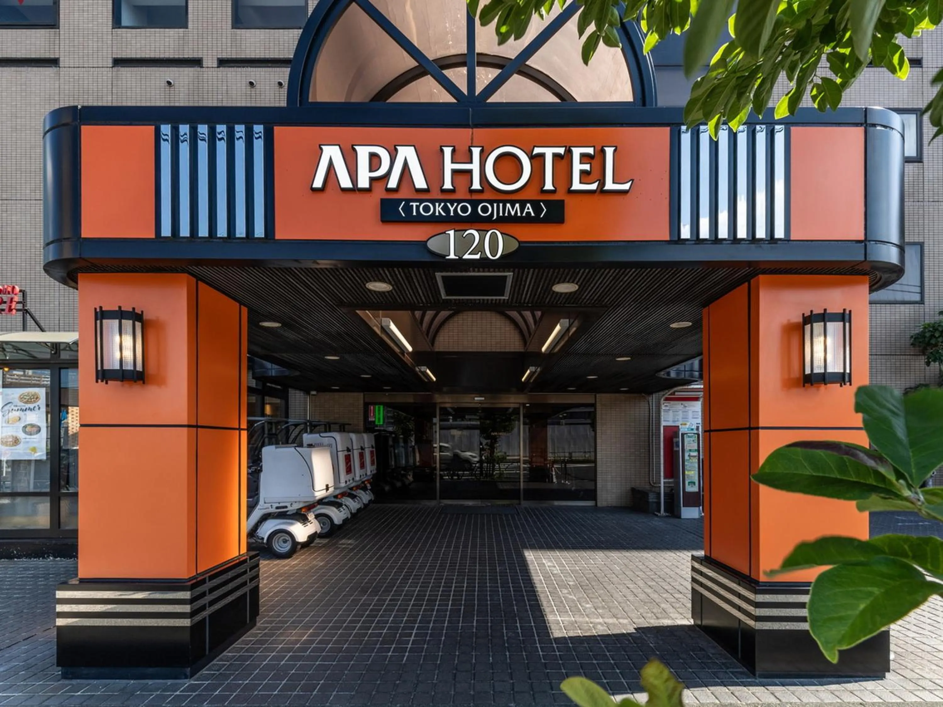 Property building in APA Hotel Tokyo Ojima