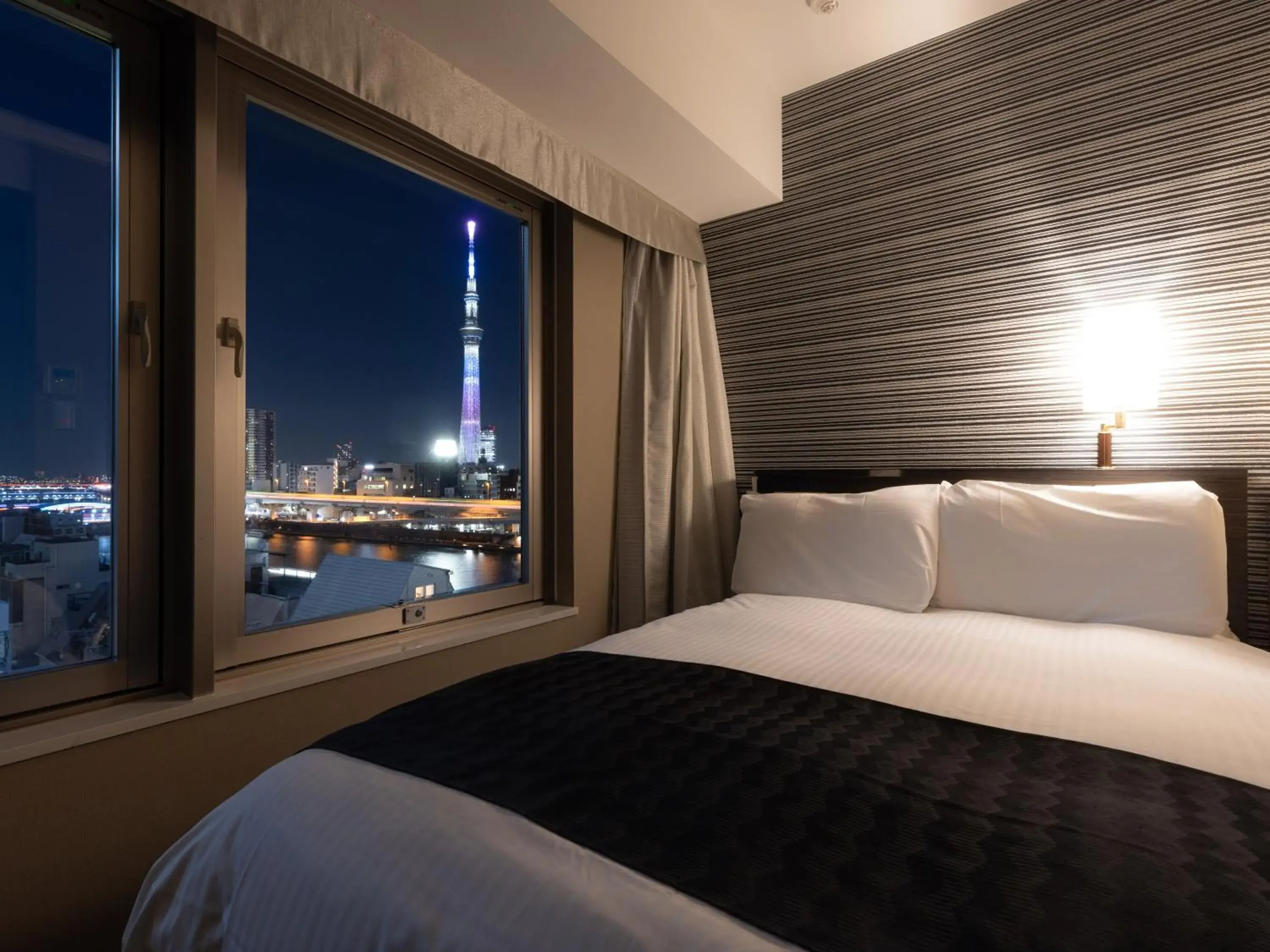 Double Room with Small Double Bed and River View - Non-Smoking in APA Hotel Asakusa Kuramae Double Room with Small Double Bed and River View - Non-Smoking in APA Hotel Asakusa Kuramae