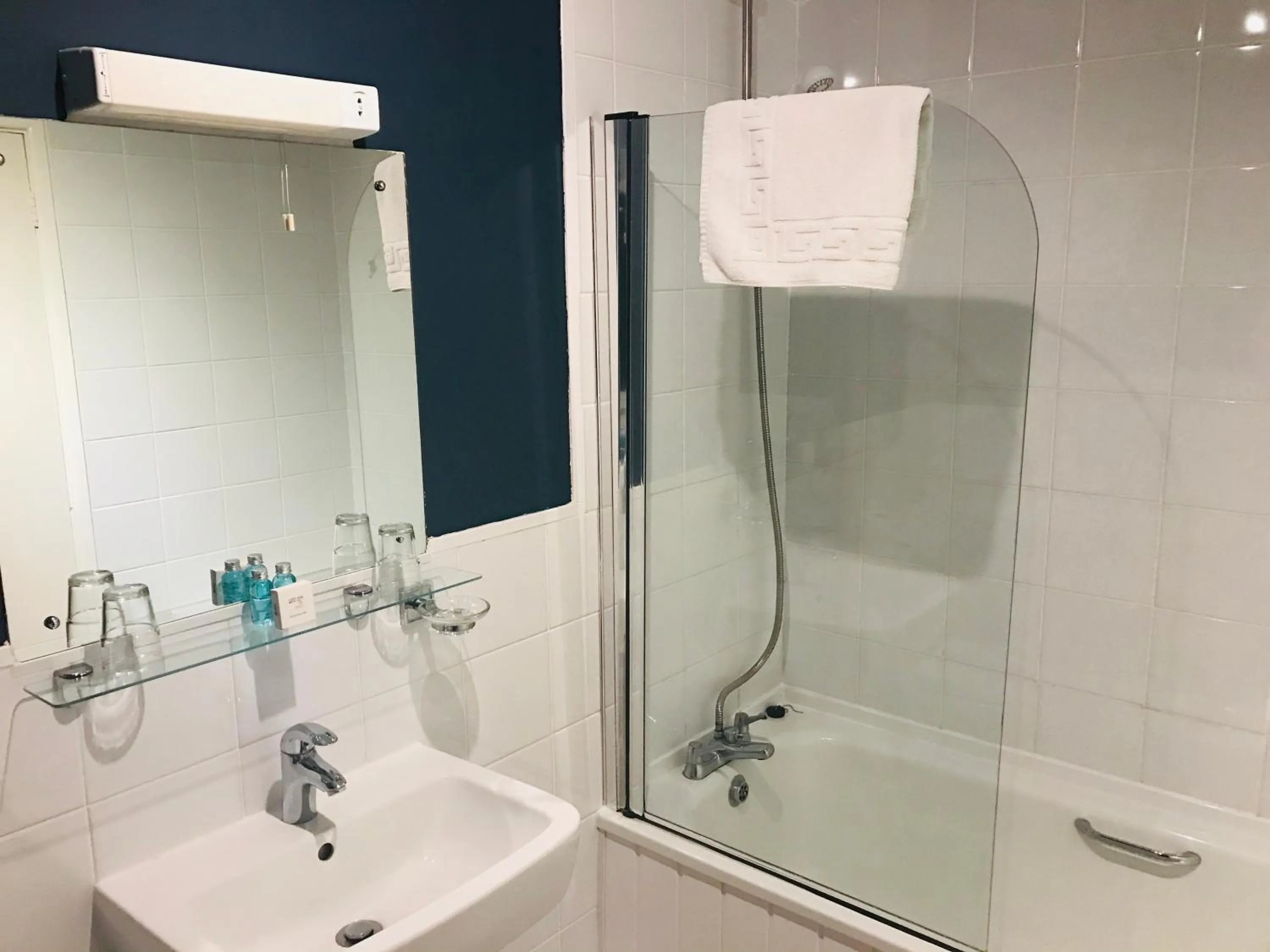 Bathroom in Dobbins Inn