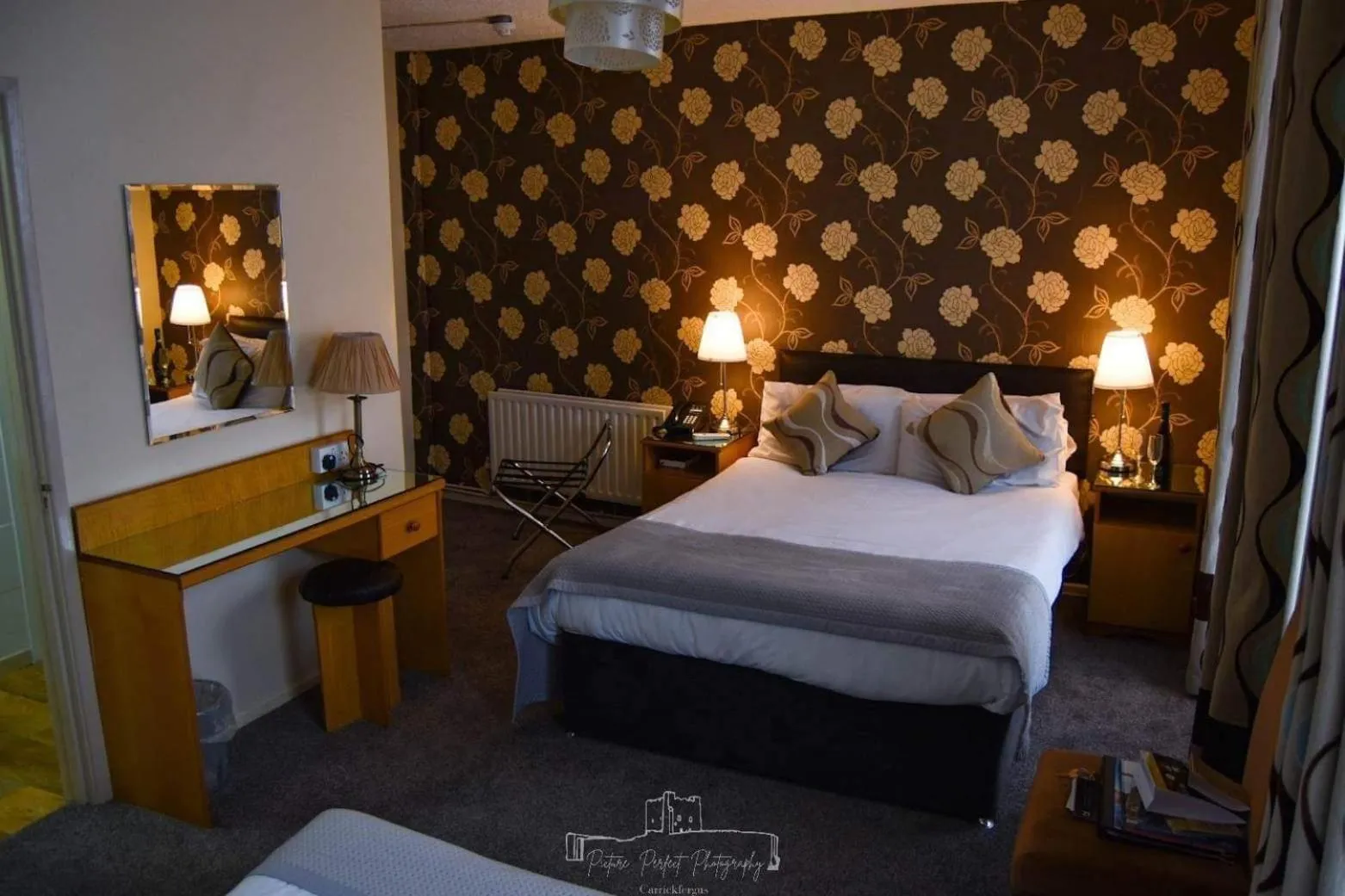 Family in Dobbins Inn