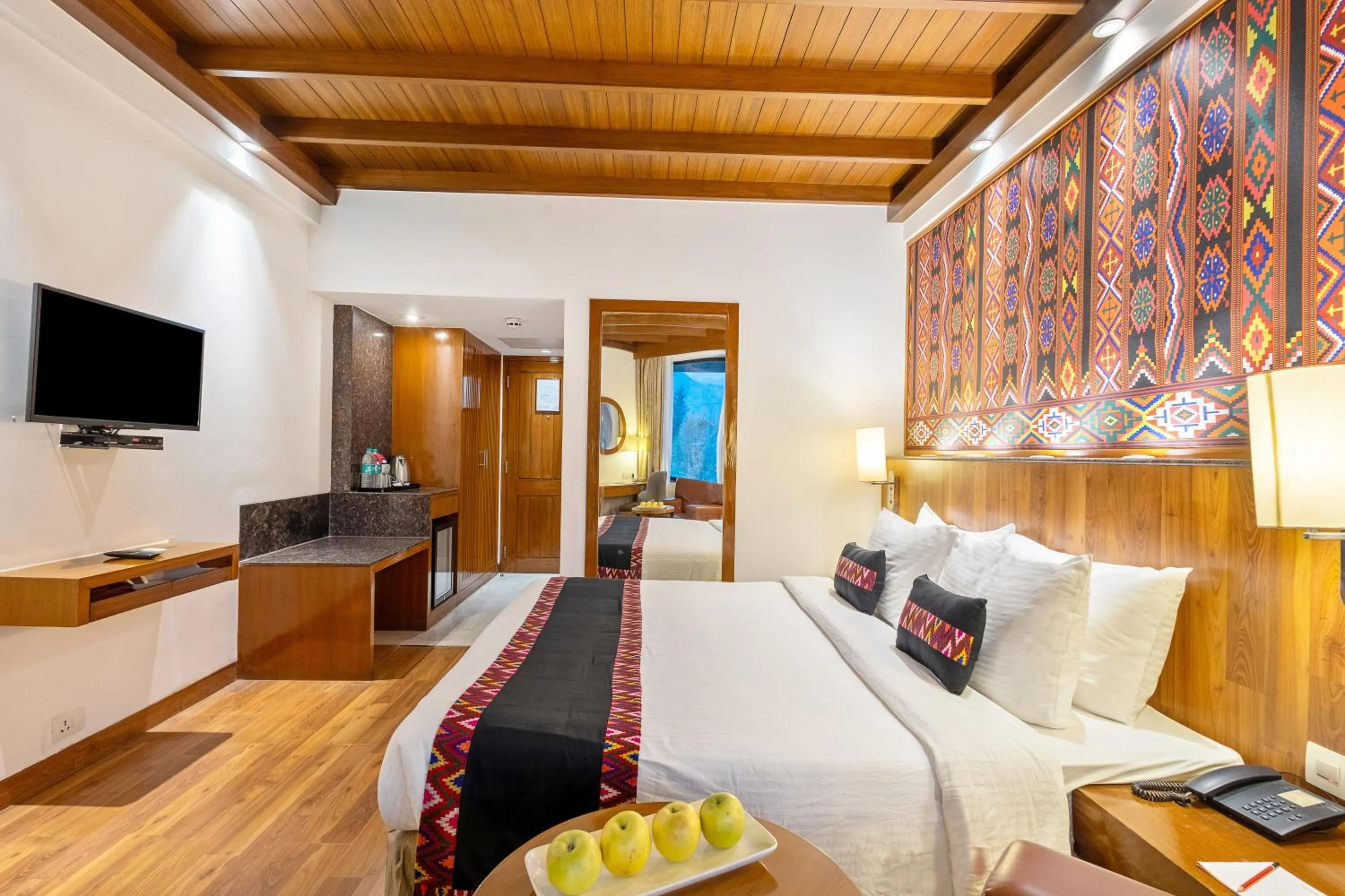 Photo of the whole room in Sterling Manali