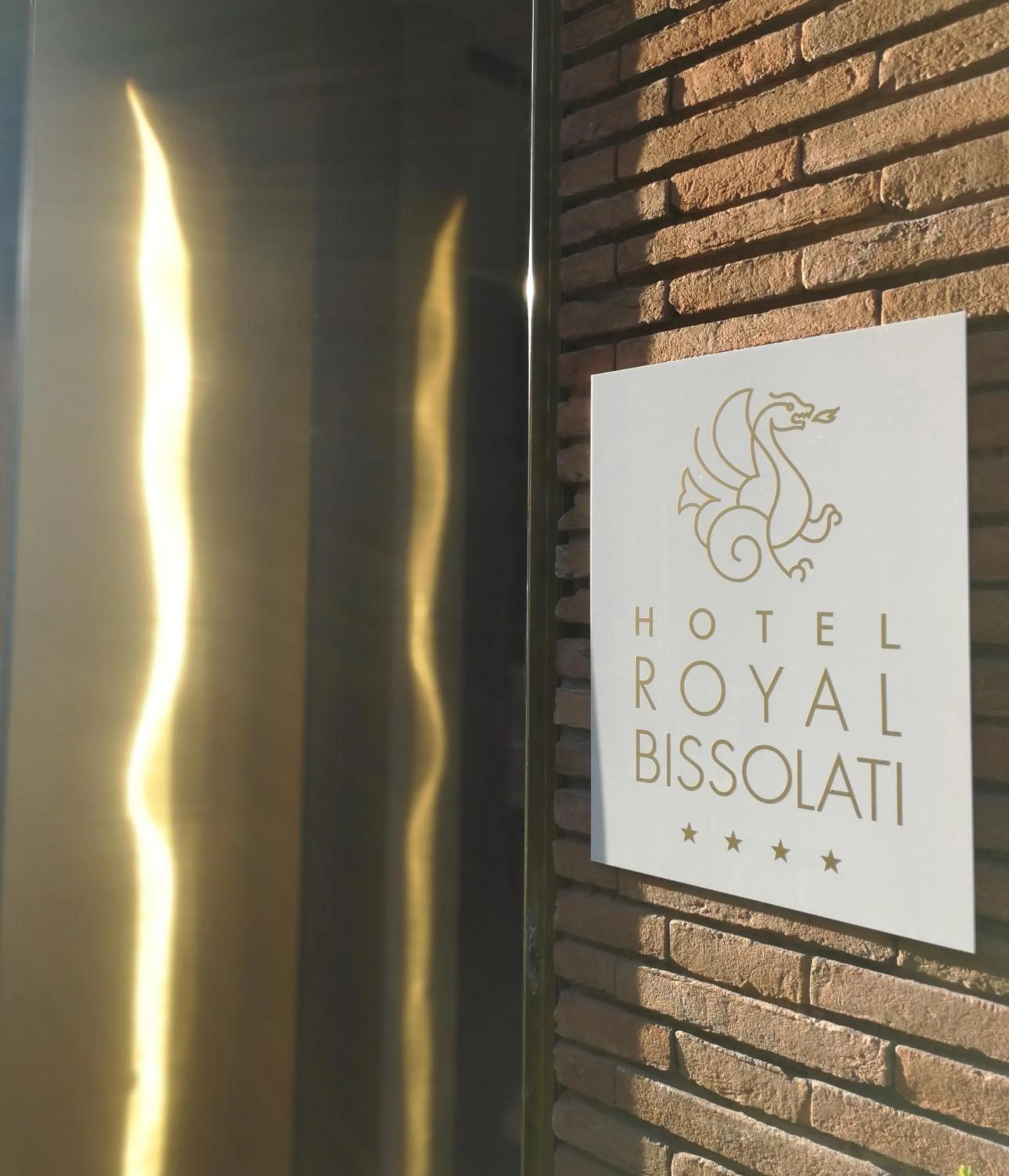 Property logo or sign in Hotel Royal Bissolati