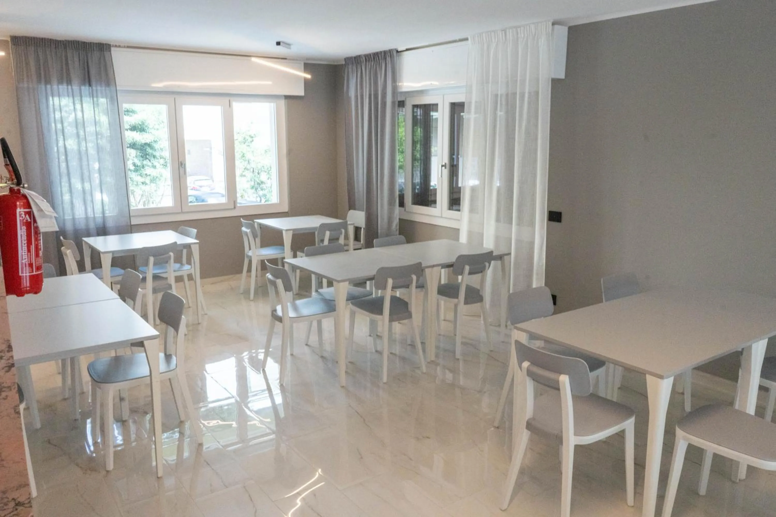 Restaurant/places to eat in Hotel Graziella