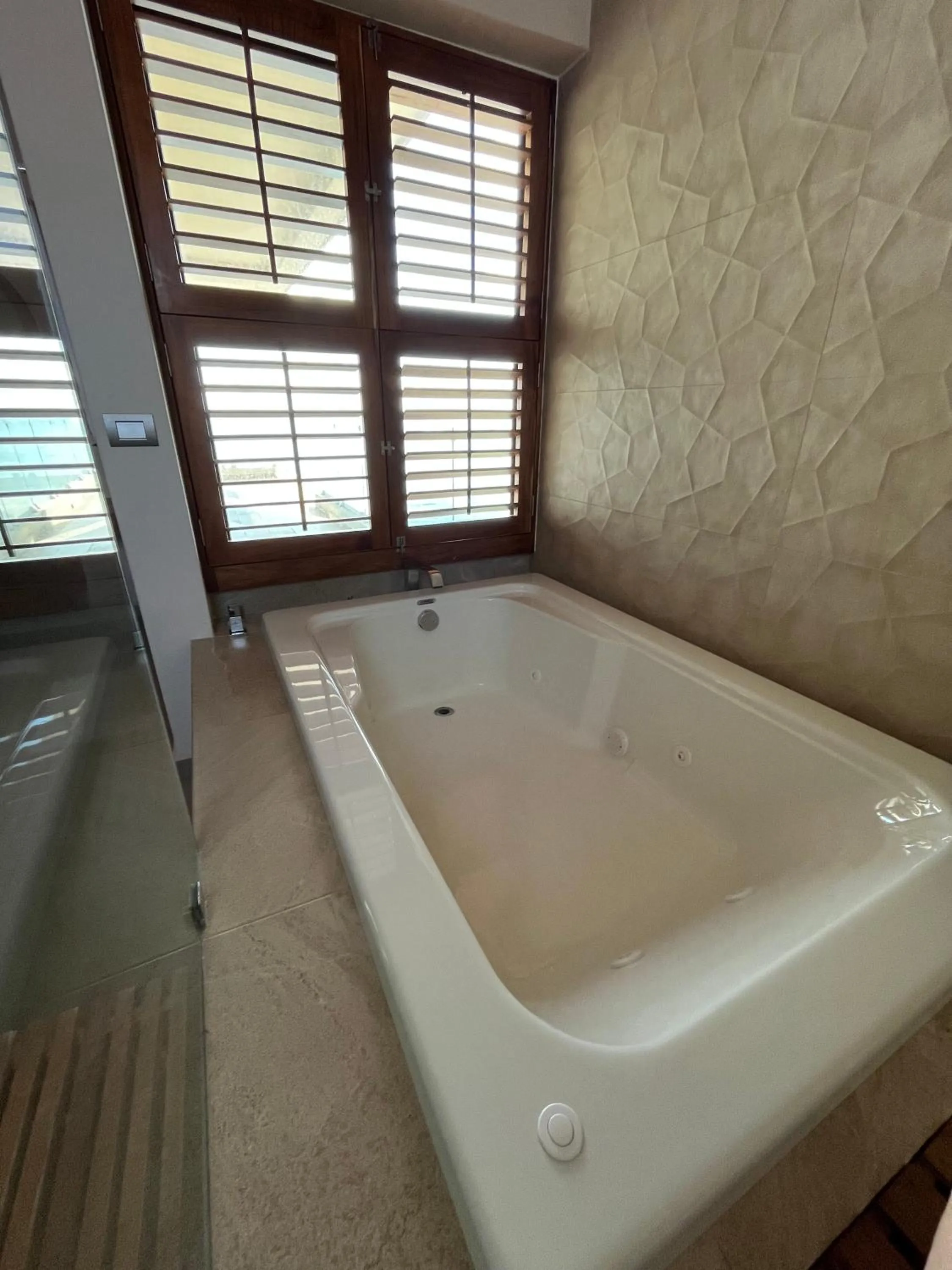 Hot Tub in Paamul Hotel