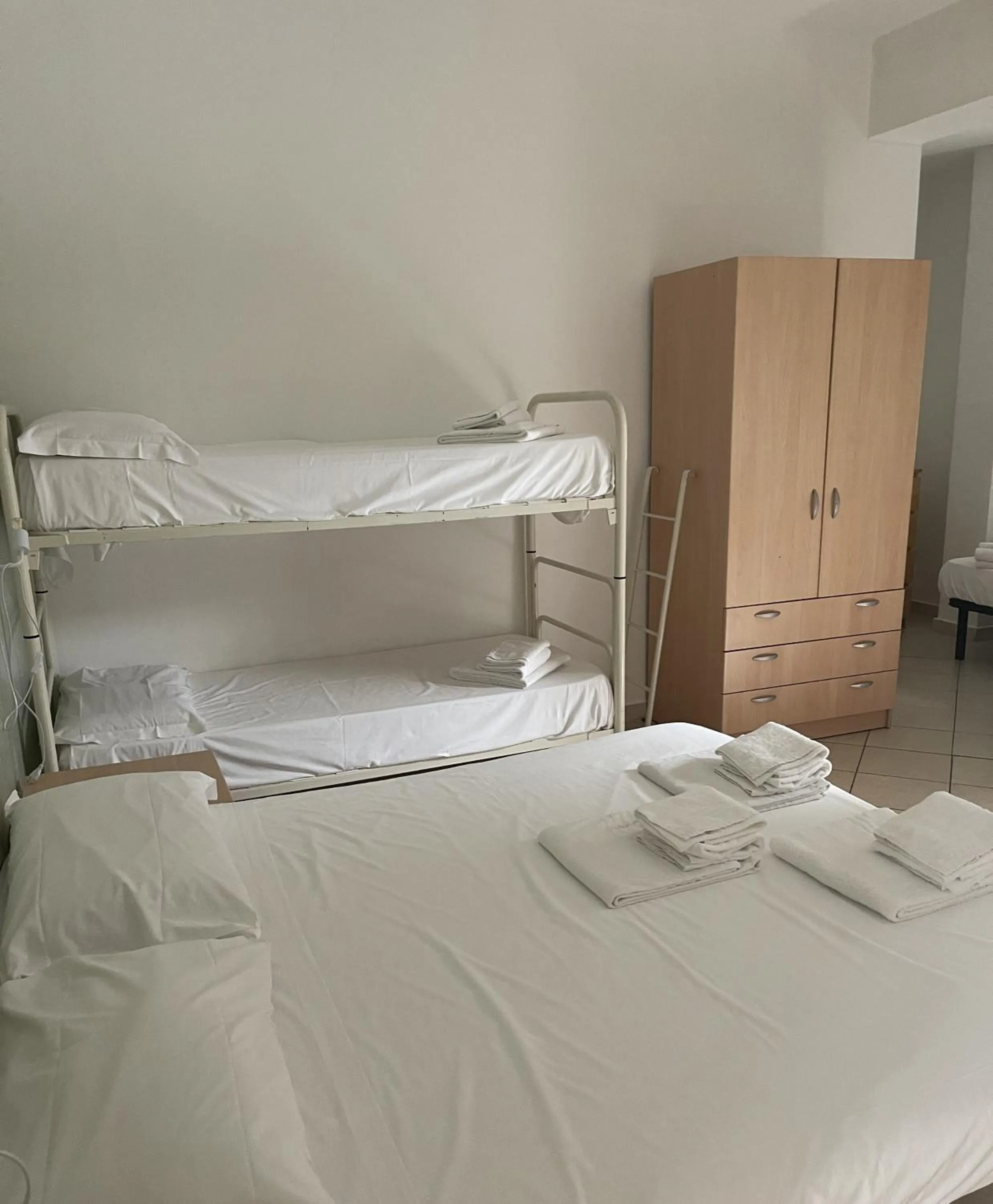 Bedroom, Bed in Residence Siesta