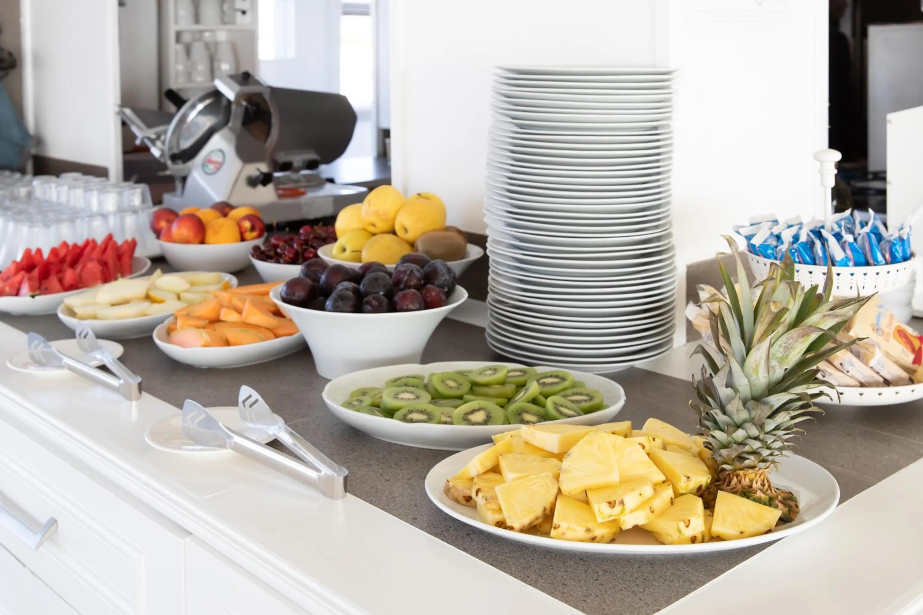 Breakfast in Bianco Riccio Suite Hotel