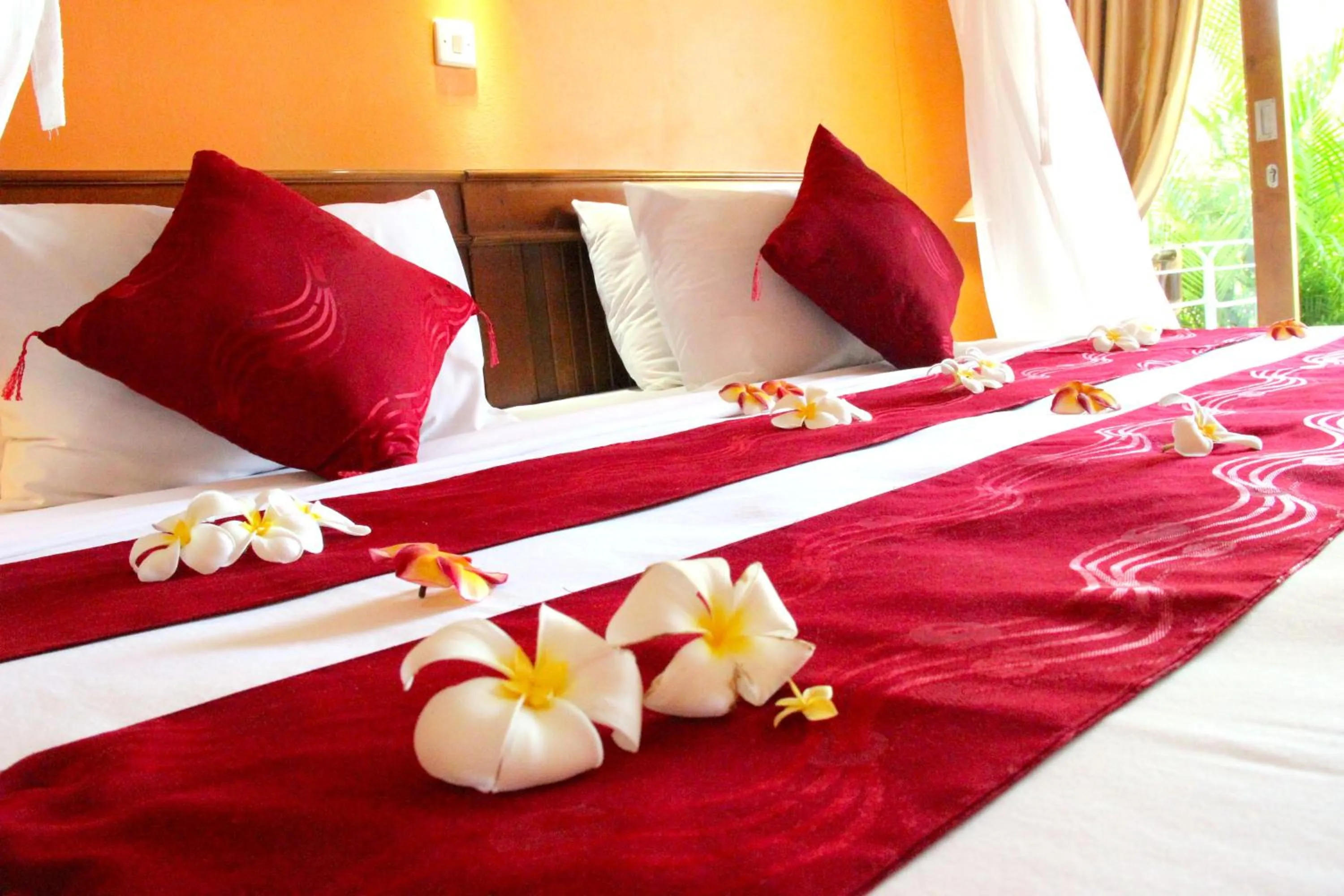 Bedroom, Bed in Kubuku Eco Dive Lodge and Yoga