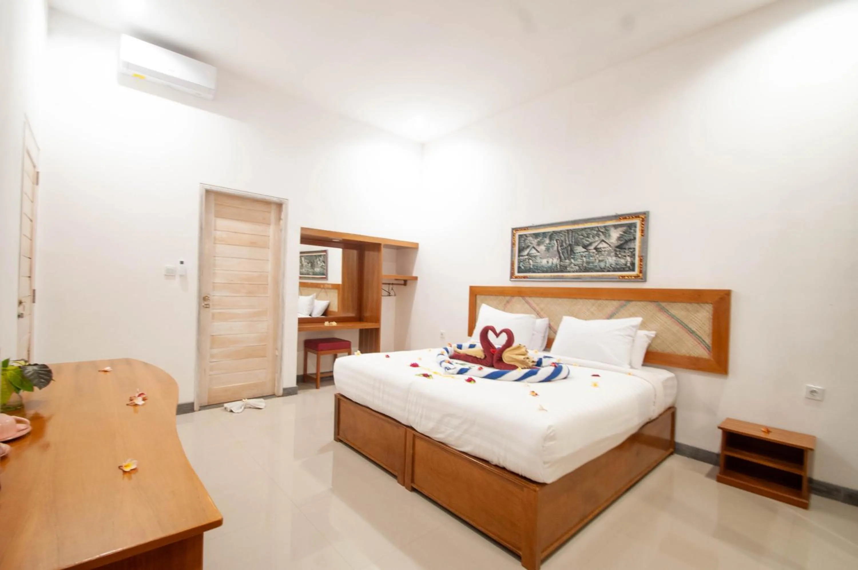 Bedroom, Bed in Kubuku Eco Dive Lodge and Yoga