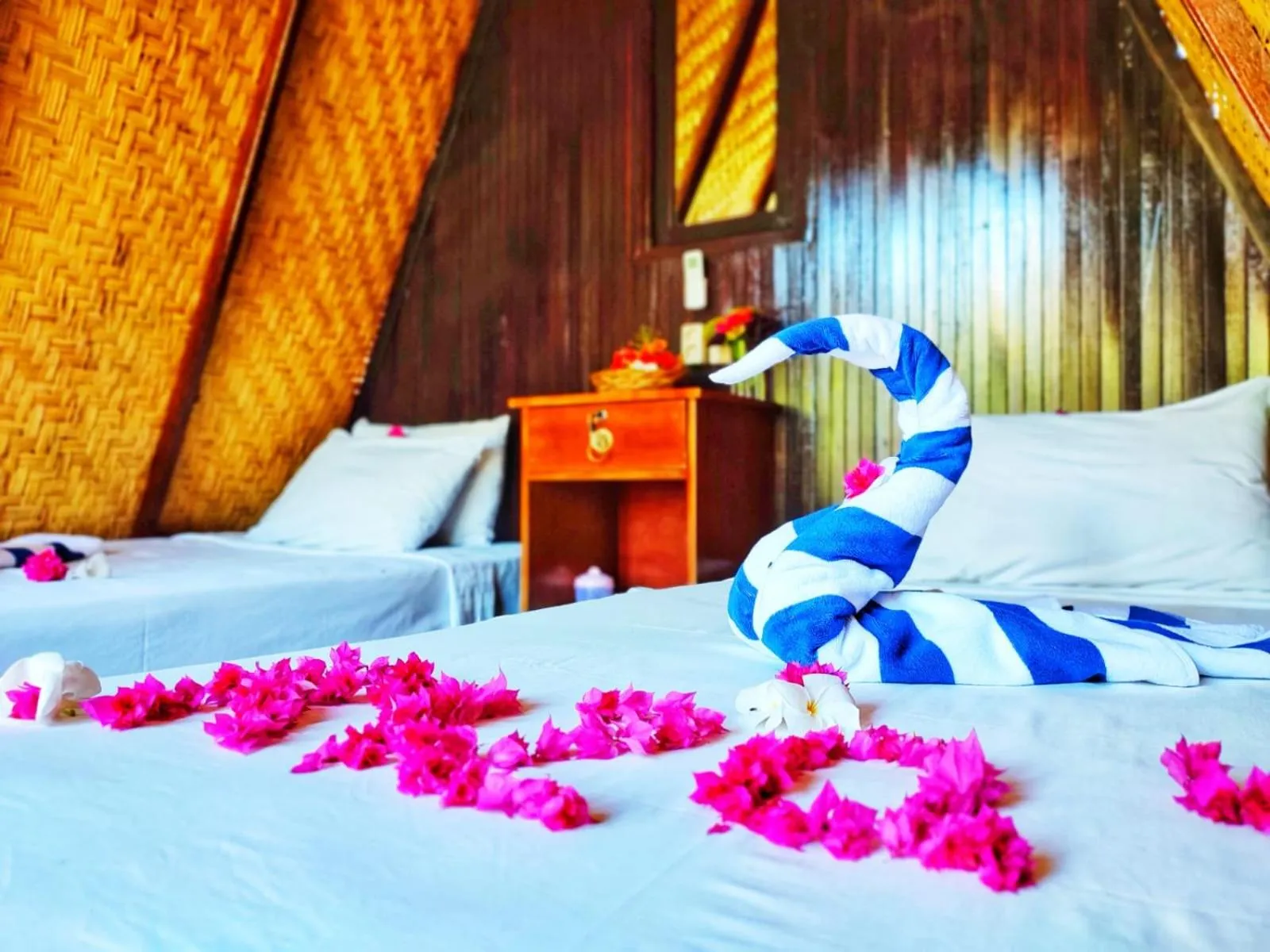 Bedroom, Bed in Kubuku Eco Dive Lodge and Yoga