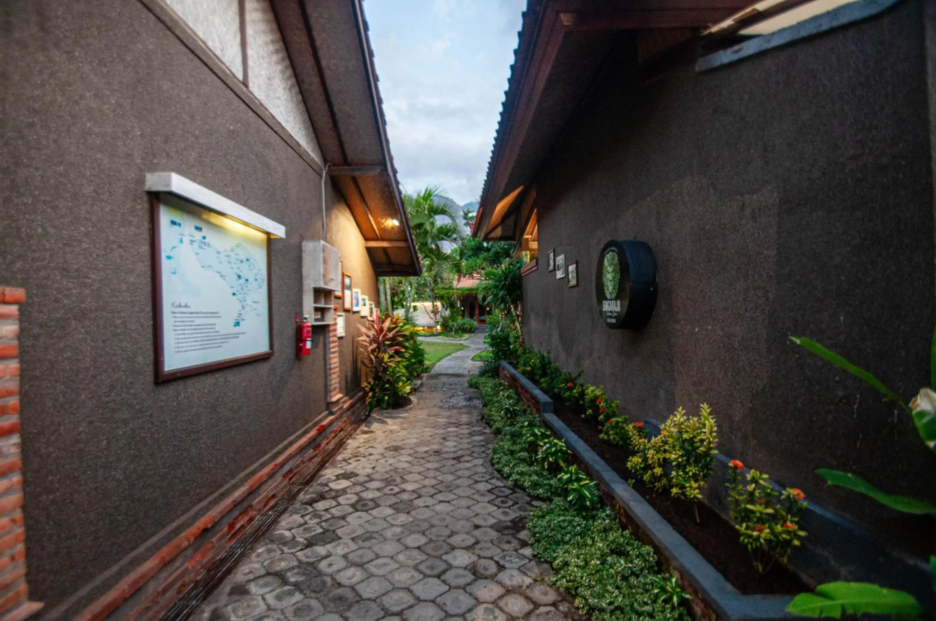 Garden in Kubuku Eco Dive Lodge and Yoga