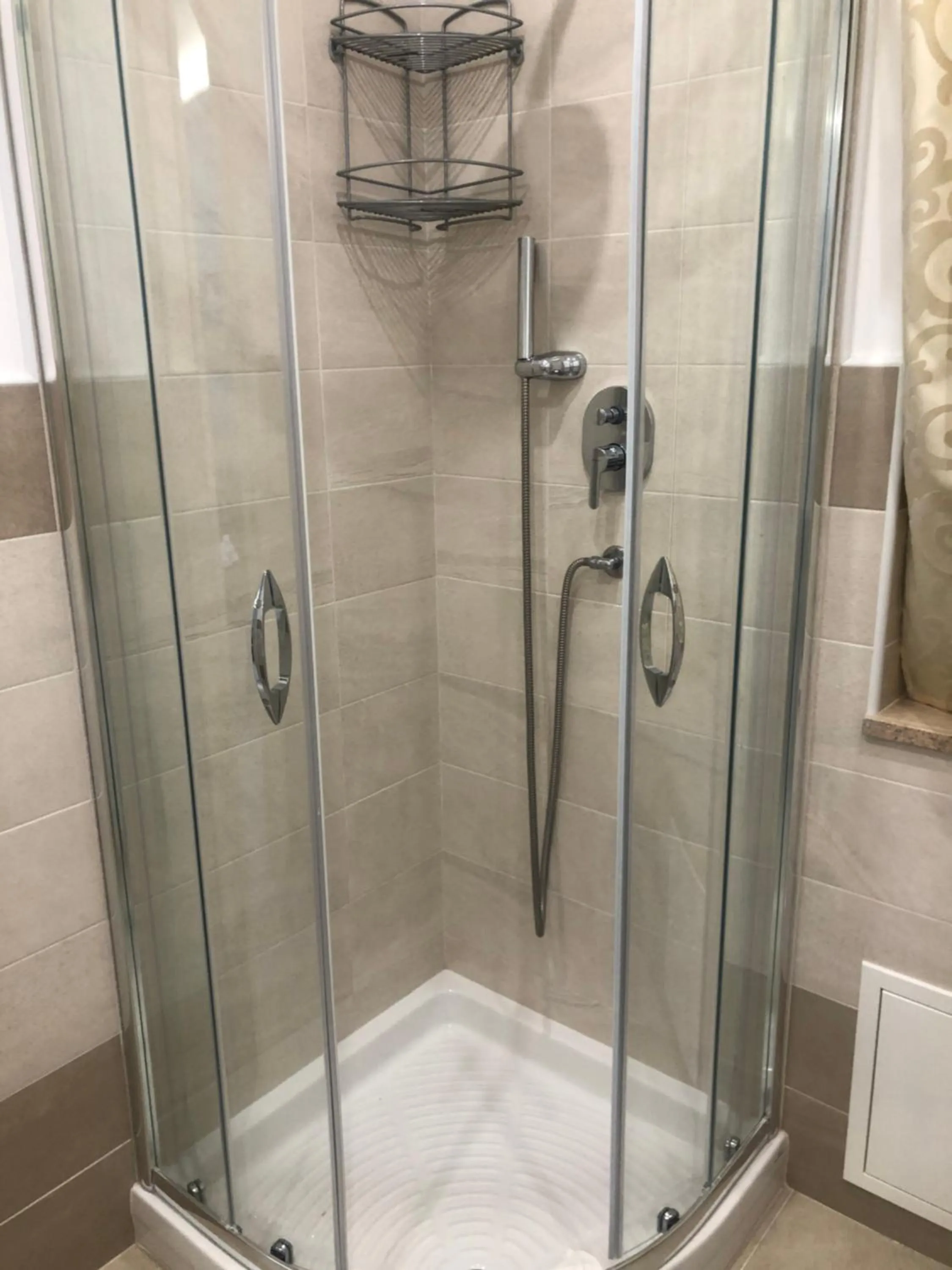 Shower in Residenza De luca B&B