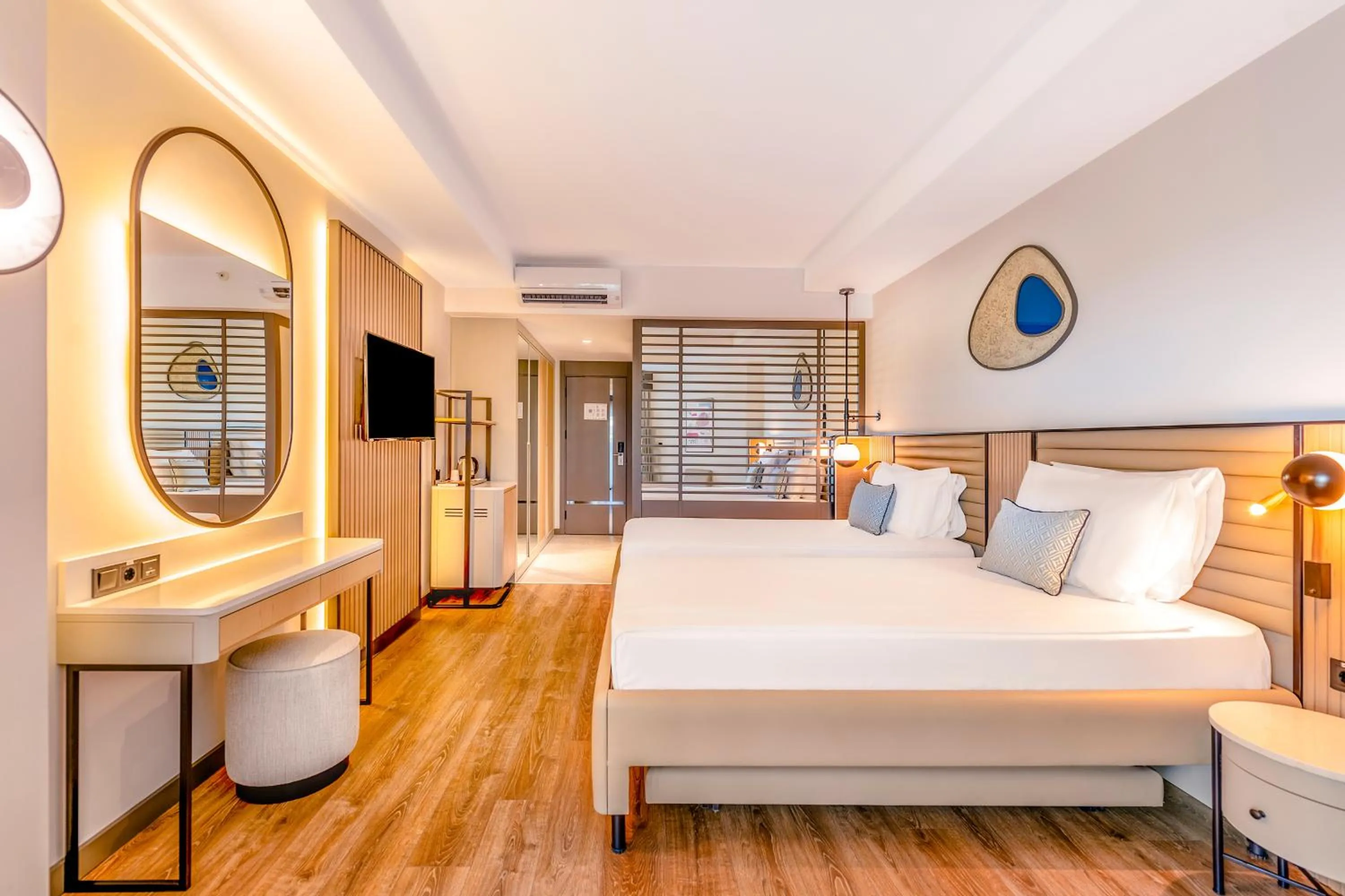 Seating area, Bed in Belek Beach Resort Hotel