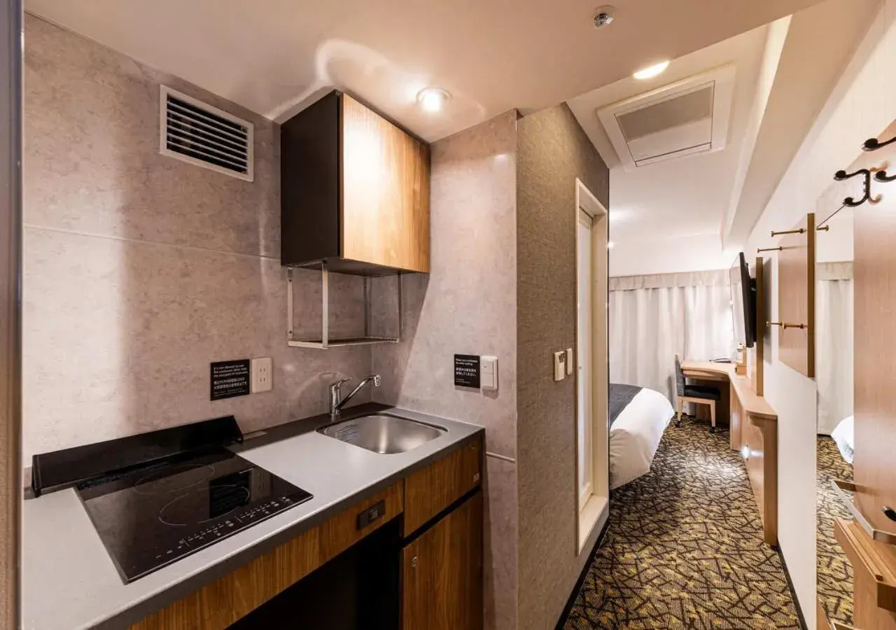 King Room - Non-Smoking with Kitchen in APA Hotel Kyoto Gion Excellent King Room - Non-Smoking with Kitchen in APA Hotel Kyoto Gion Excellent