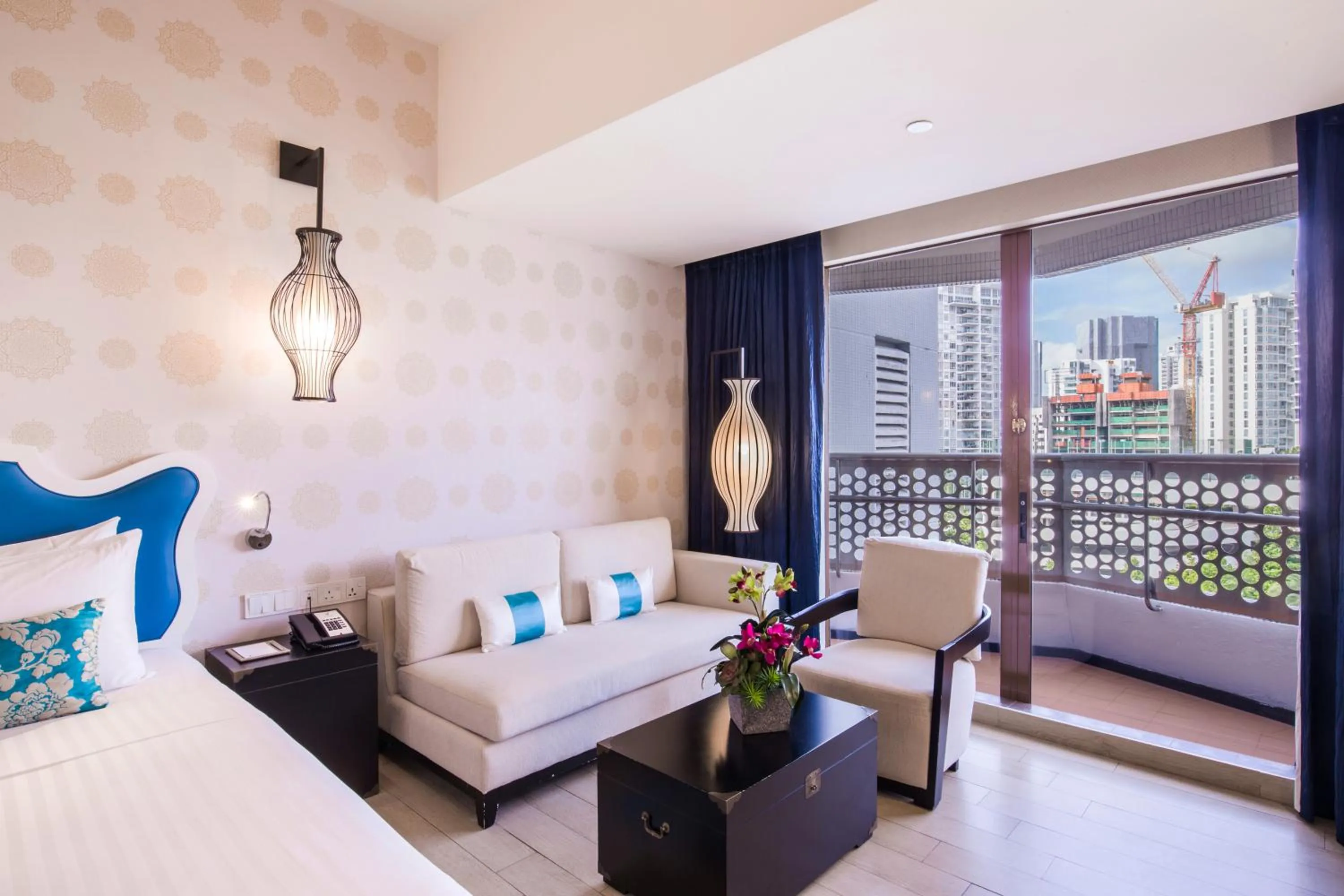 Bedroom, Bed in Village Hotel Katong by Far East Hospitality