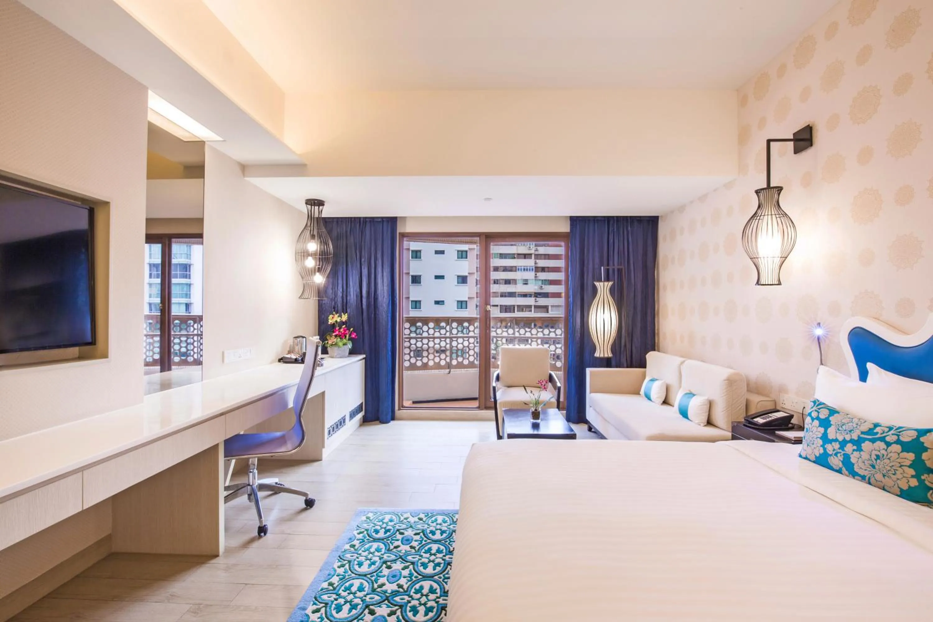 Bedroom, Bed in Village Hotel Katong by Far East Hospitality