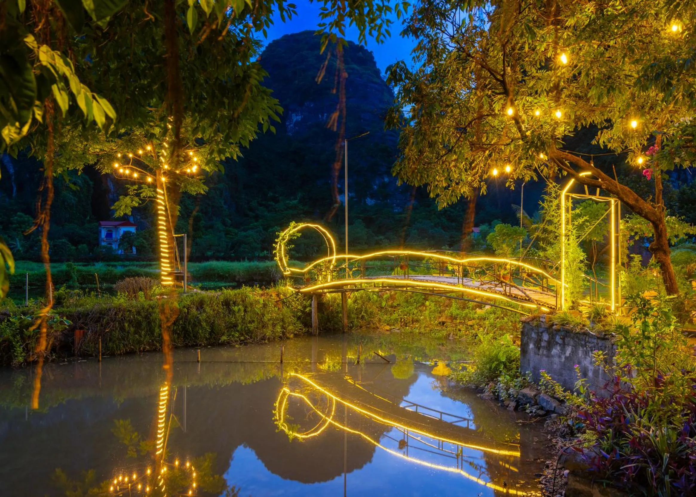 Night in Trang An Spring Garden Homestay