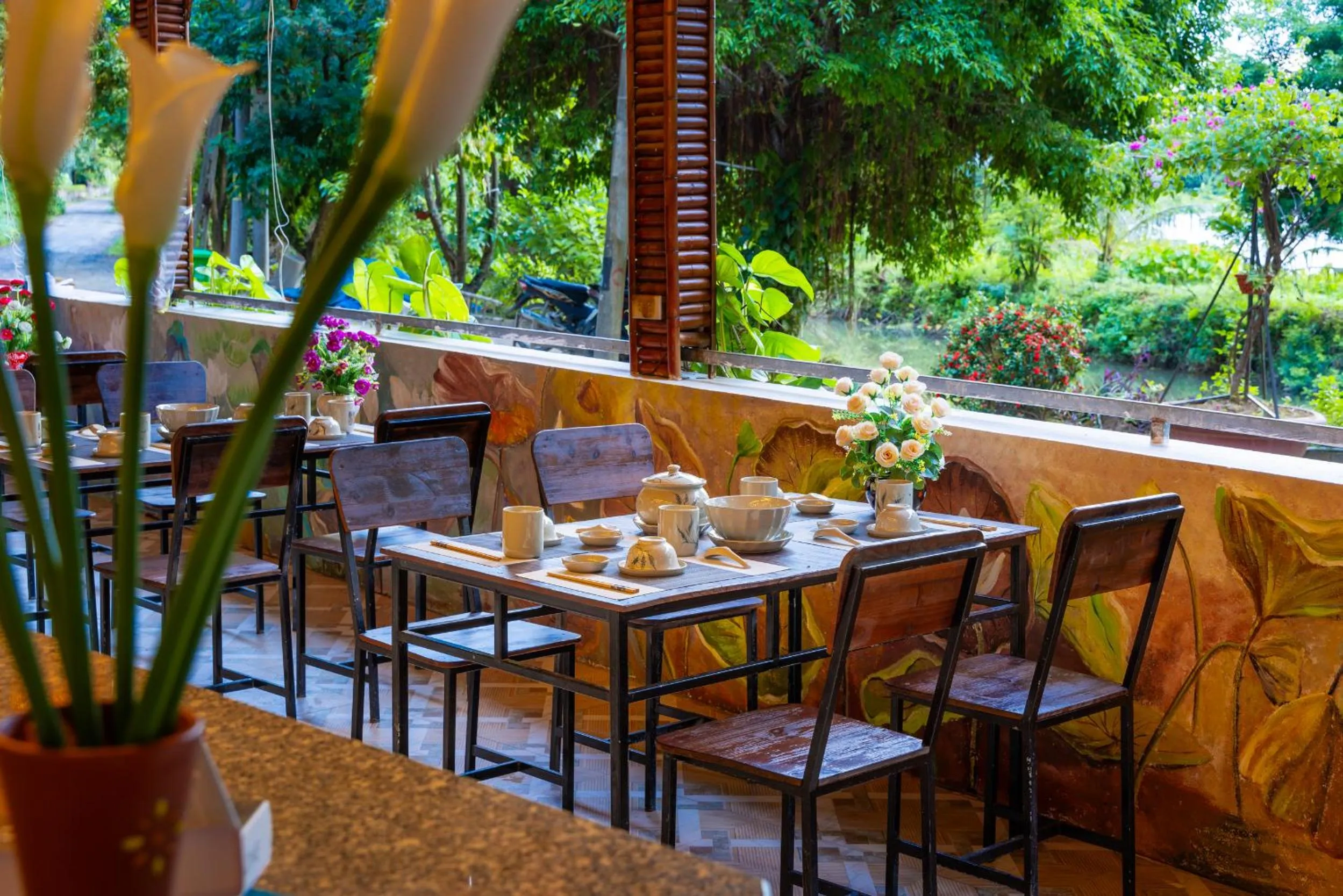 Restaurant/places to eat in Trang An Spring Garden Homestay