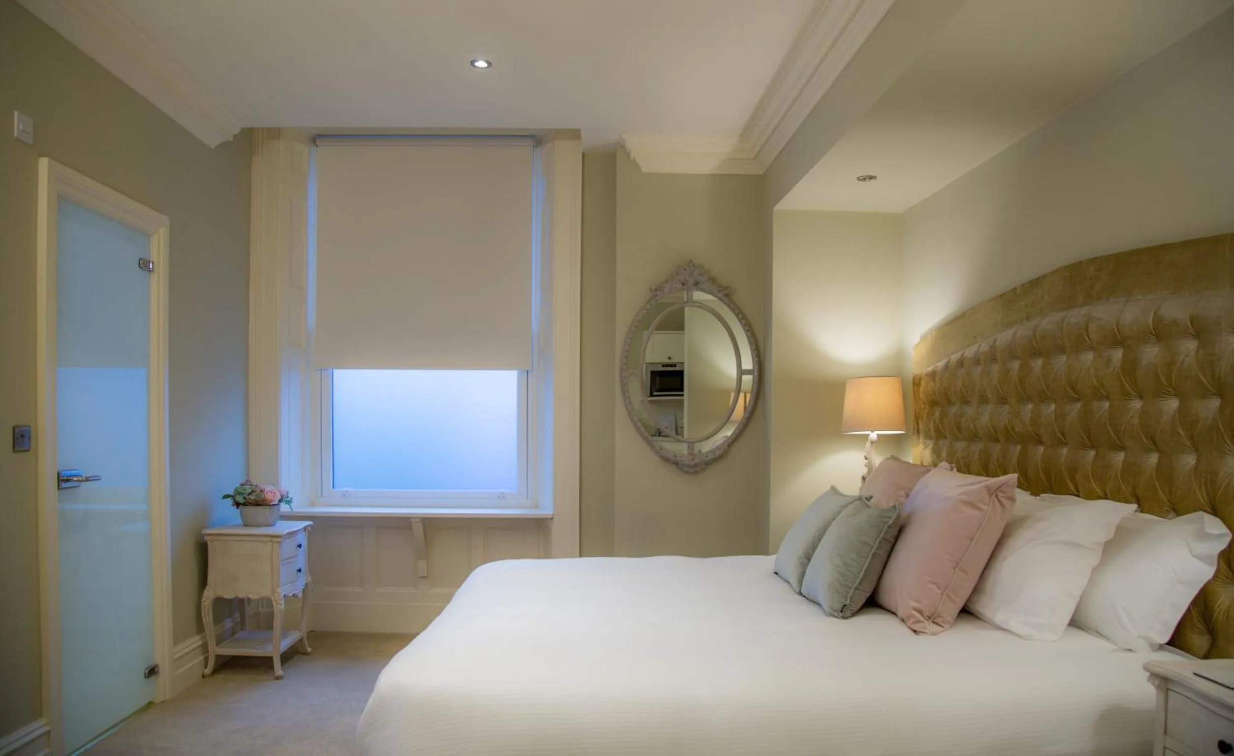 Bedroom in Winckley Stays