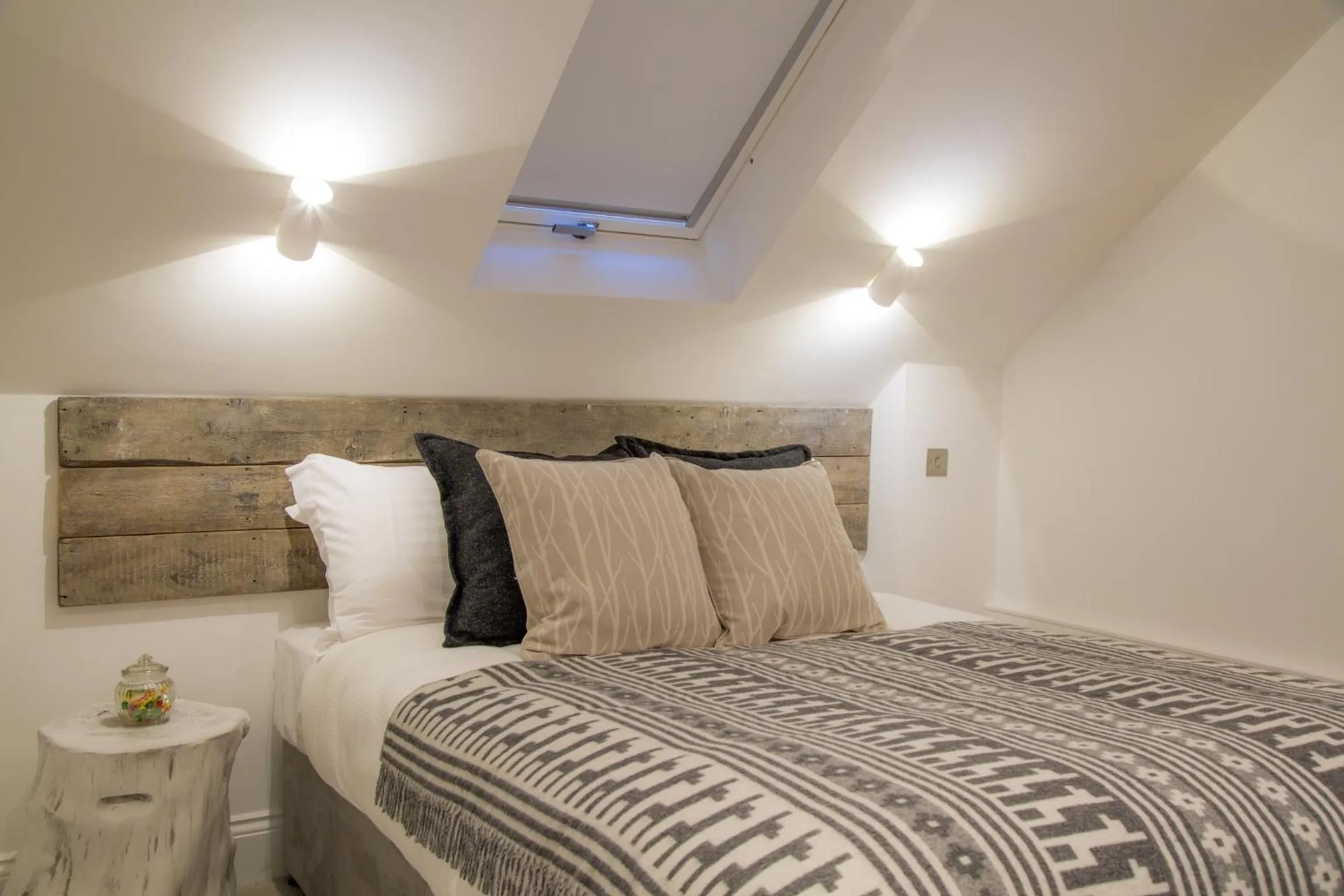 Bedroom in Winckley Stays