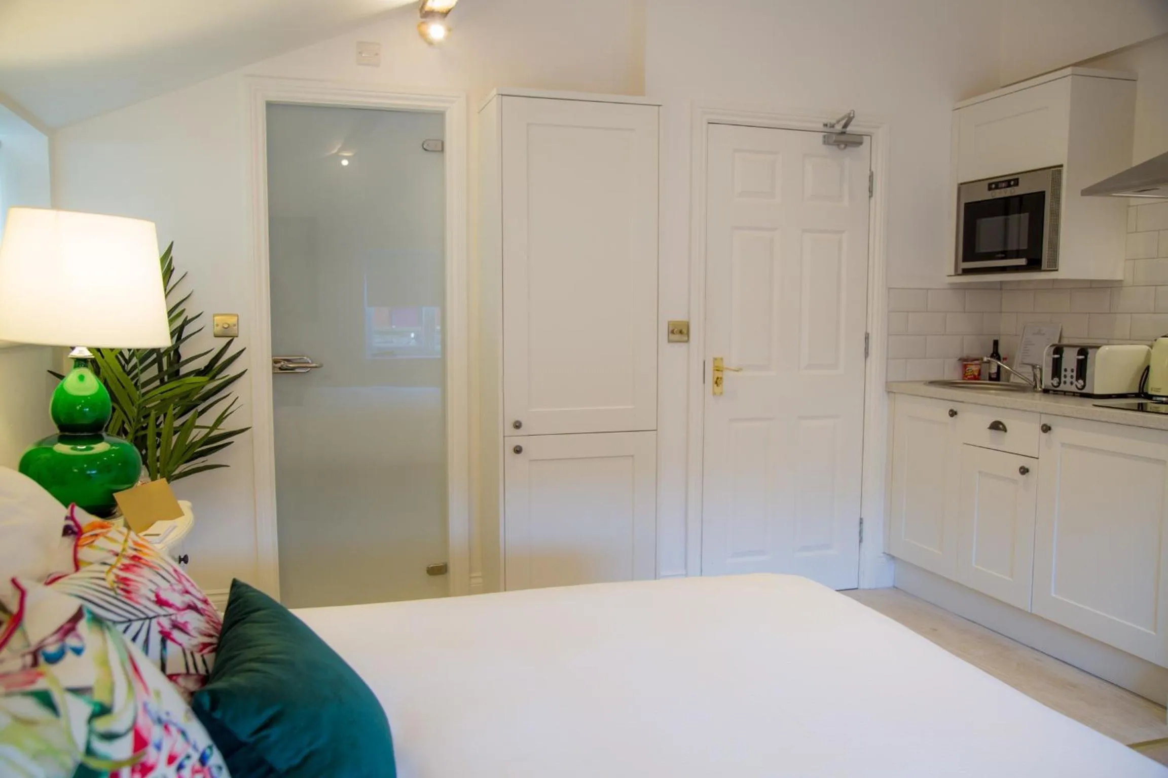 Photo of the whole room in Winckley Stays