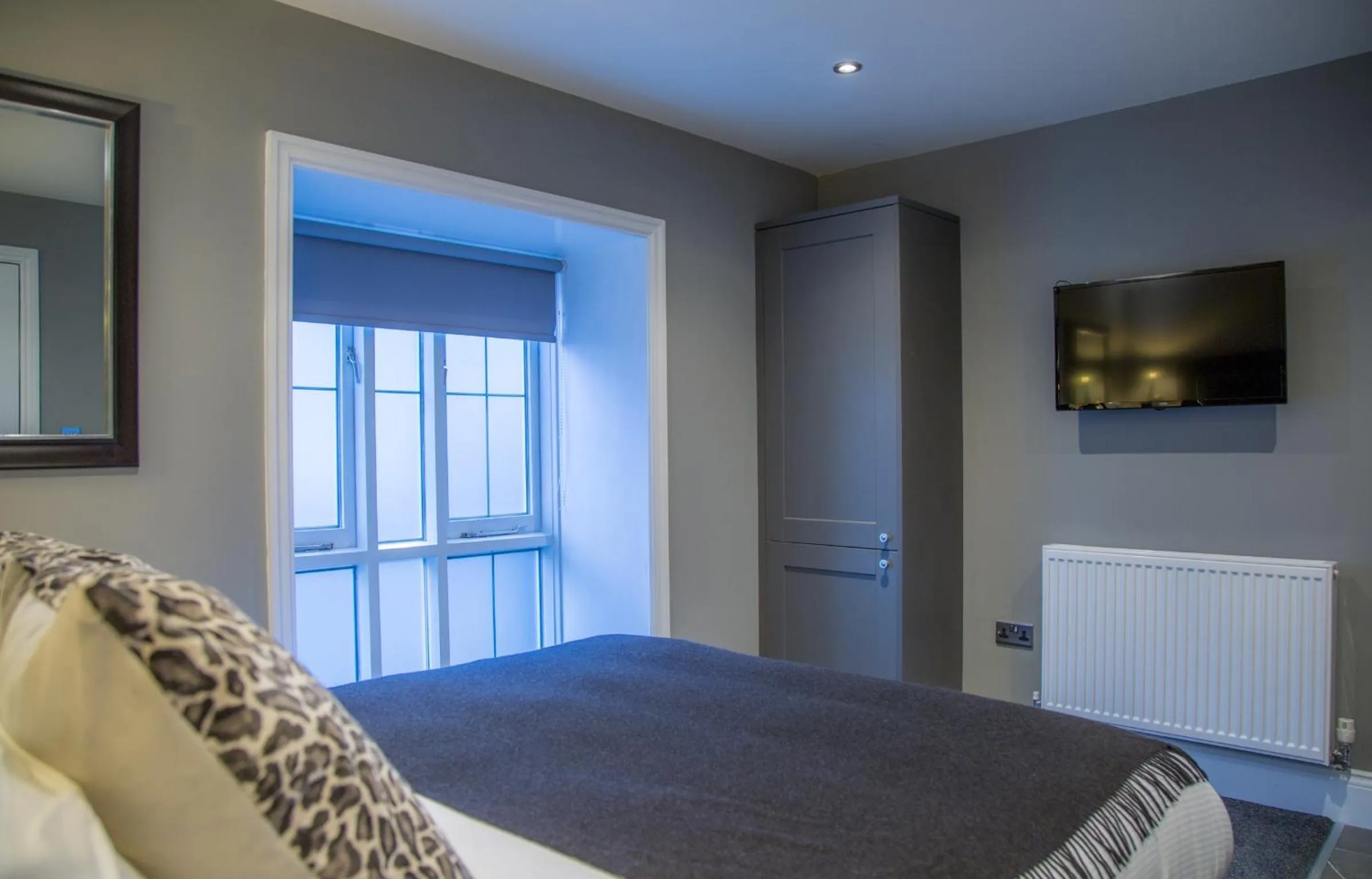 Bedroom in Winckley Stays