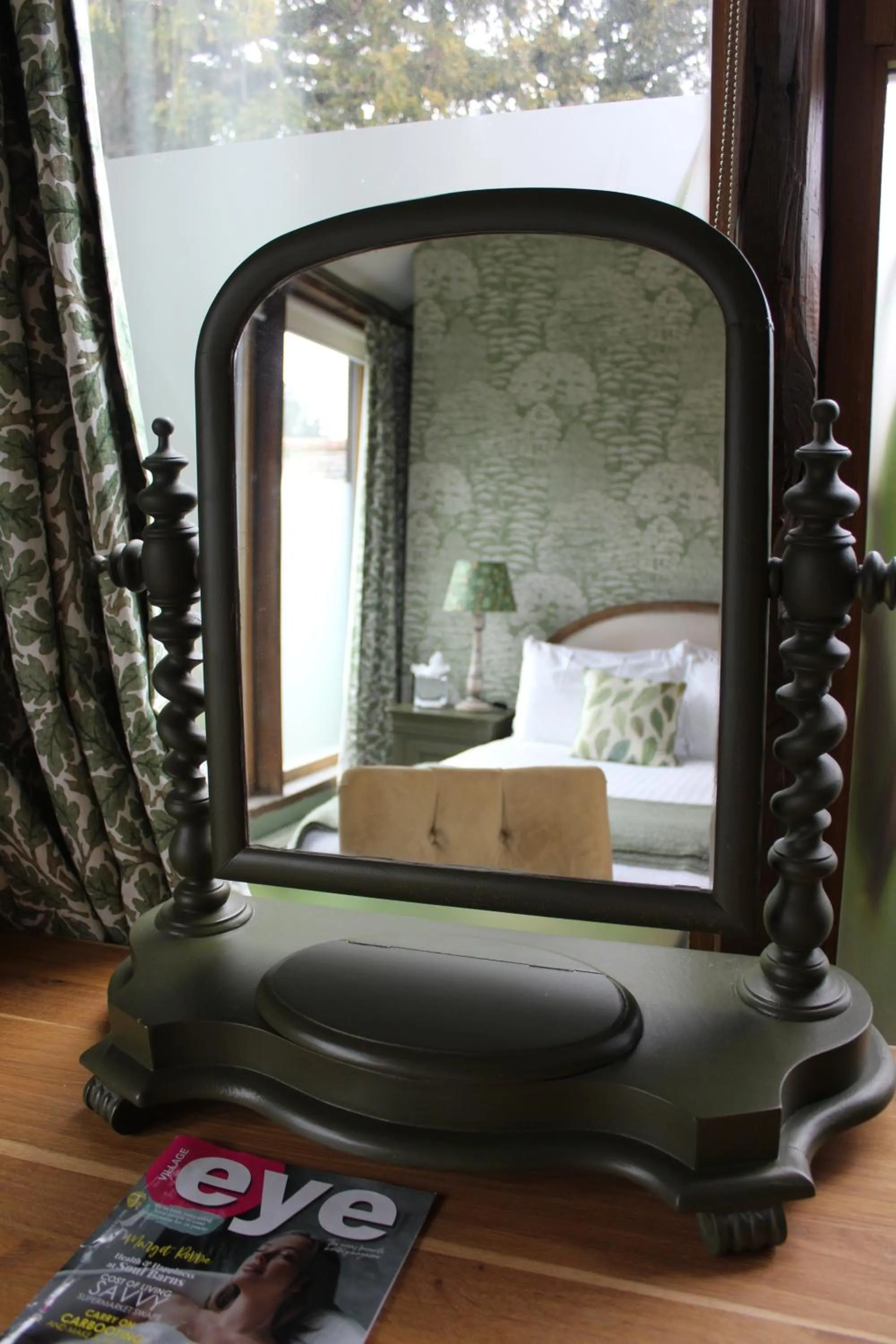 Bedroom in Hinds Head