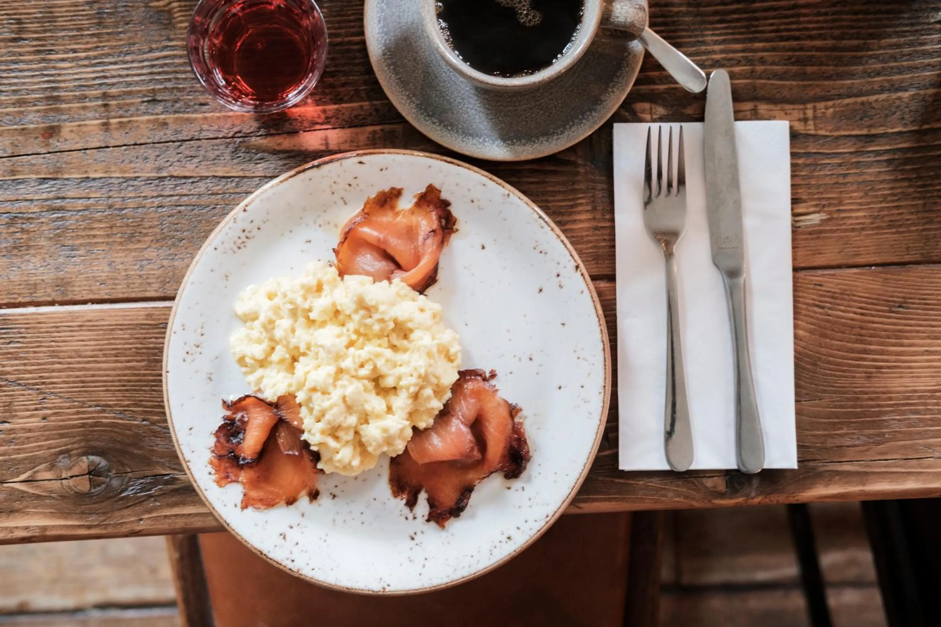 Breakfast in Hinds Head