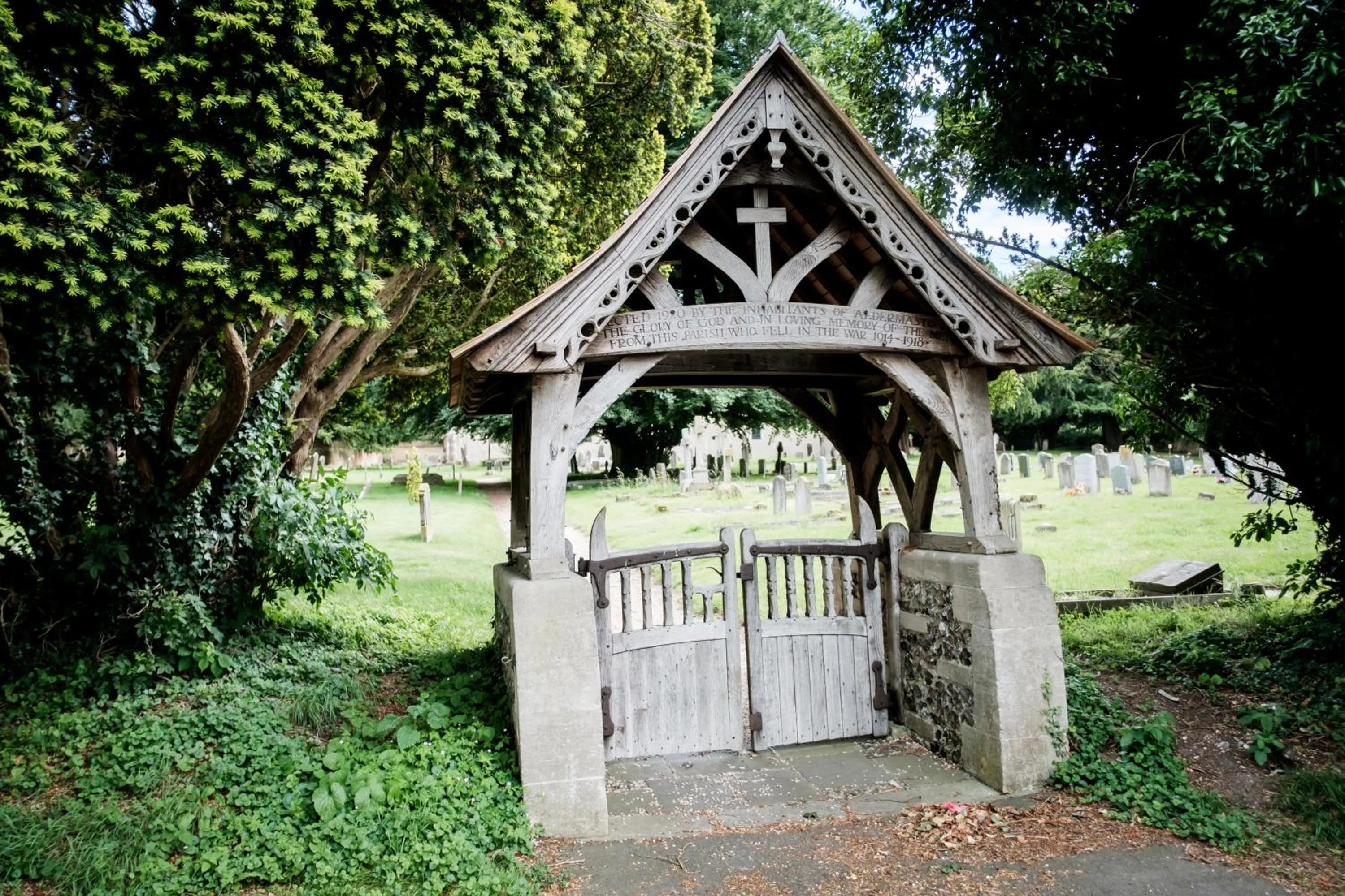 Neighbourhood in Hinds Head