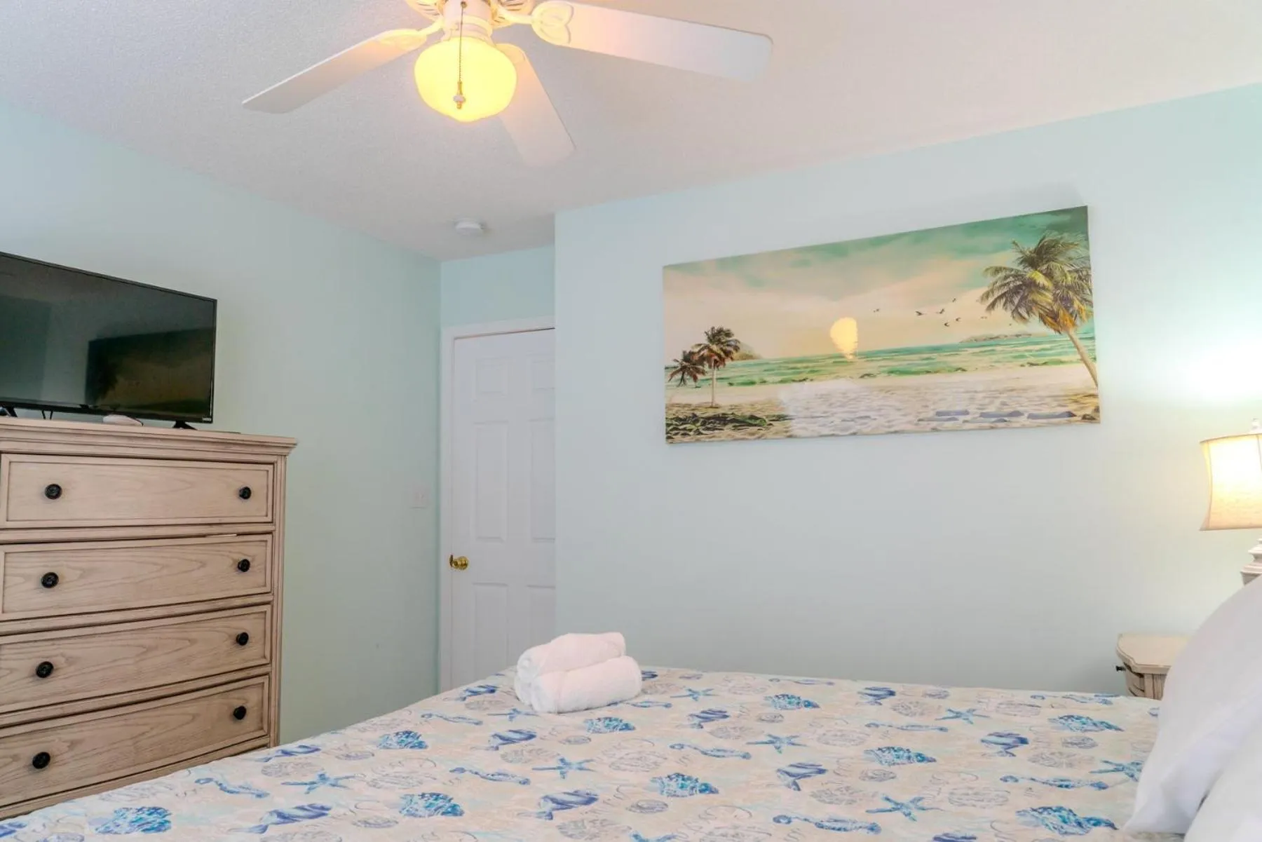 Bed in Sea Pond Villa Unit 3