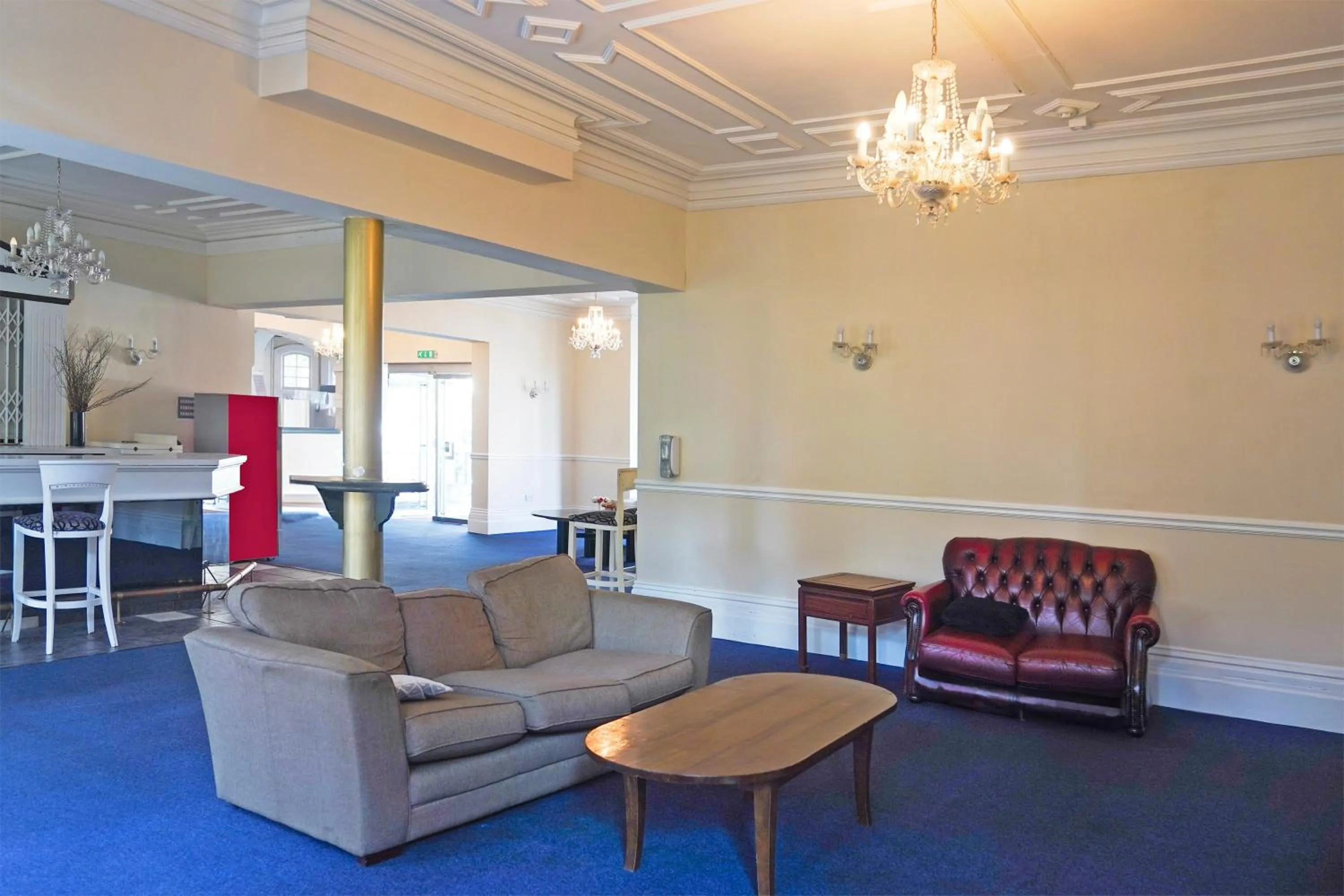 Lobby or reception in OYO Langford Hotel, Brighton & Hove