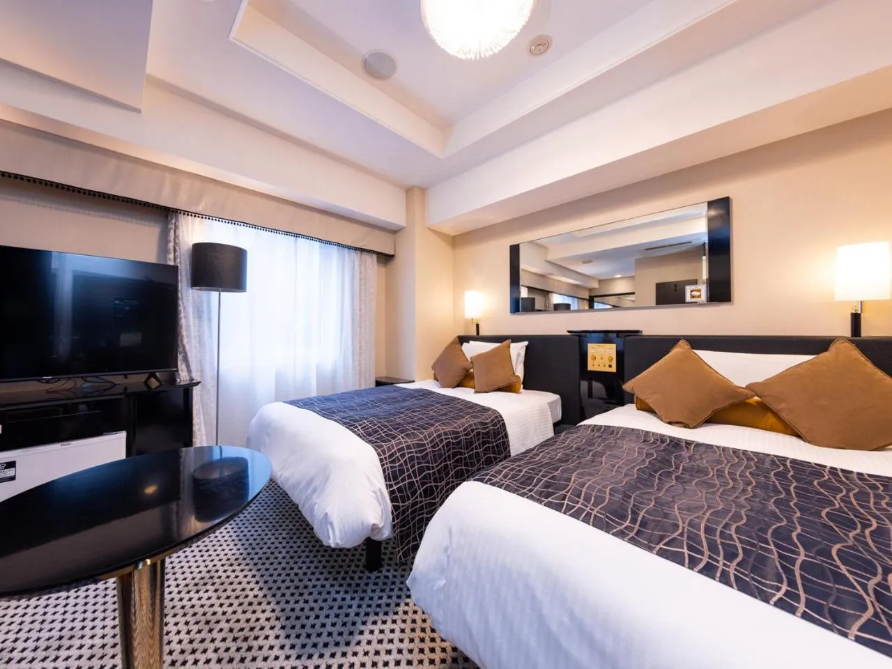 Deluxe Twin Room in APA Hotel Kodemmacho Ekimae