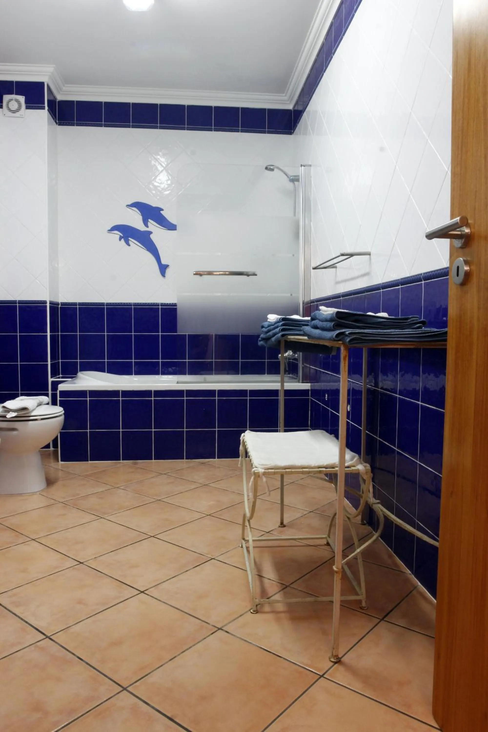 Bathroom in Tir Na Nog