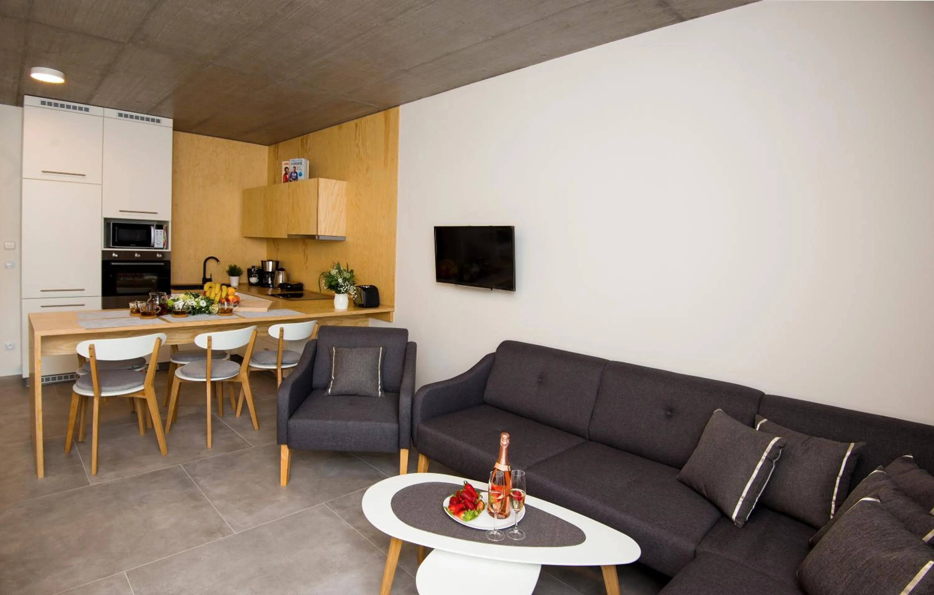 TV and multimedia in Residence Trafick