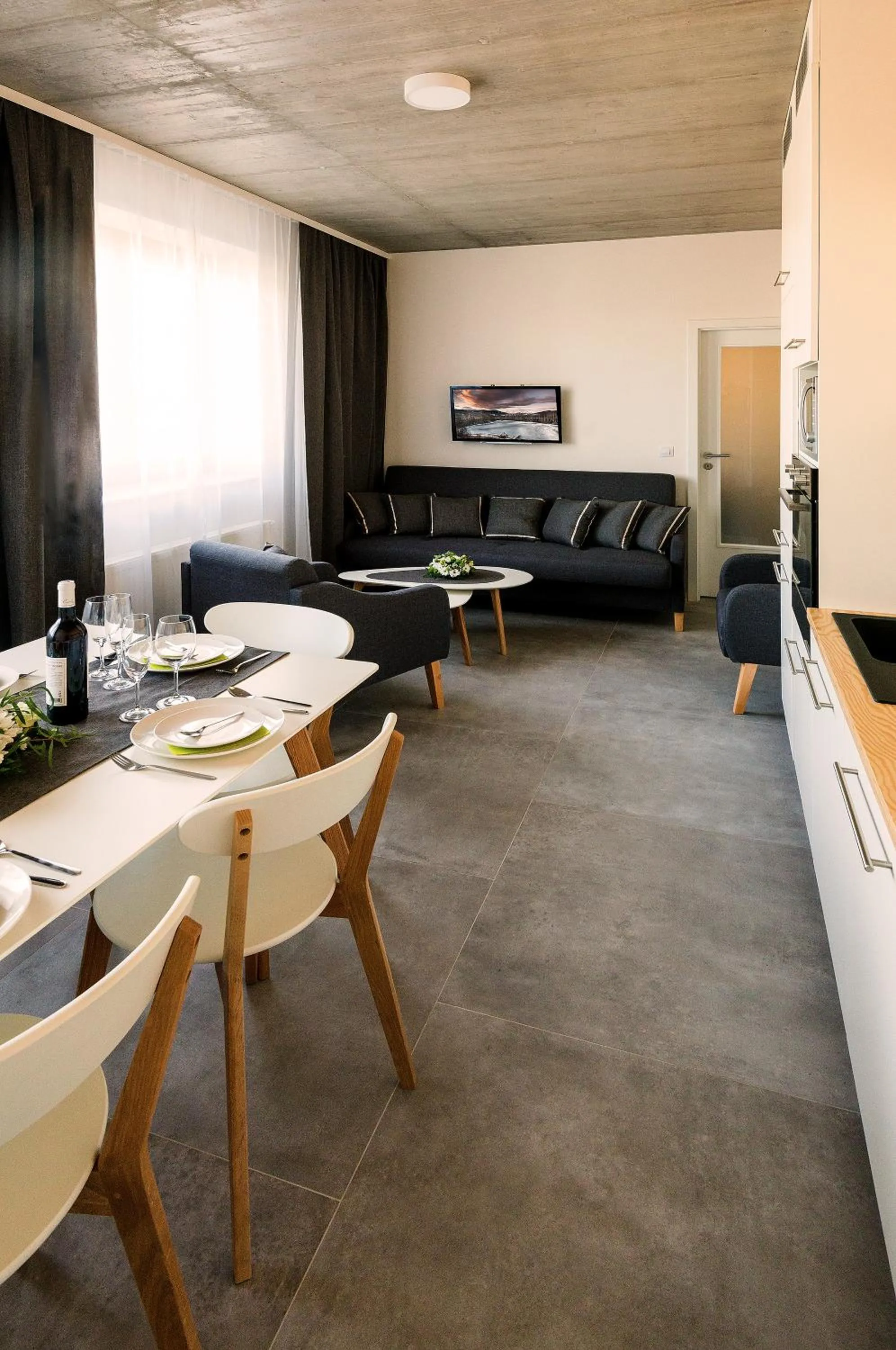 TV and multimedia in Residence Trafick