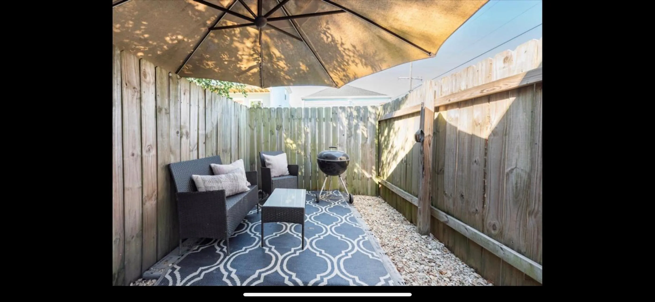 Photo of the whole room in New Orleans Home Sweet Home