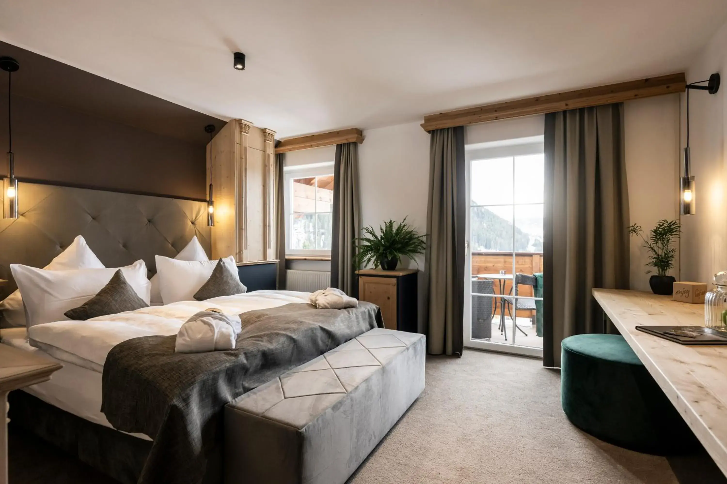 Comfort Double Room in Alpstay - Hotel Acadia - Adults Mountain Home Comfort Double Room in Alpstay - Hotel Acadia - Adults Mountain Home