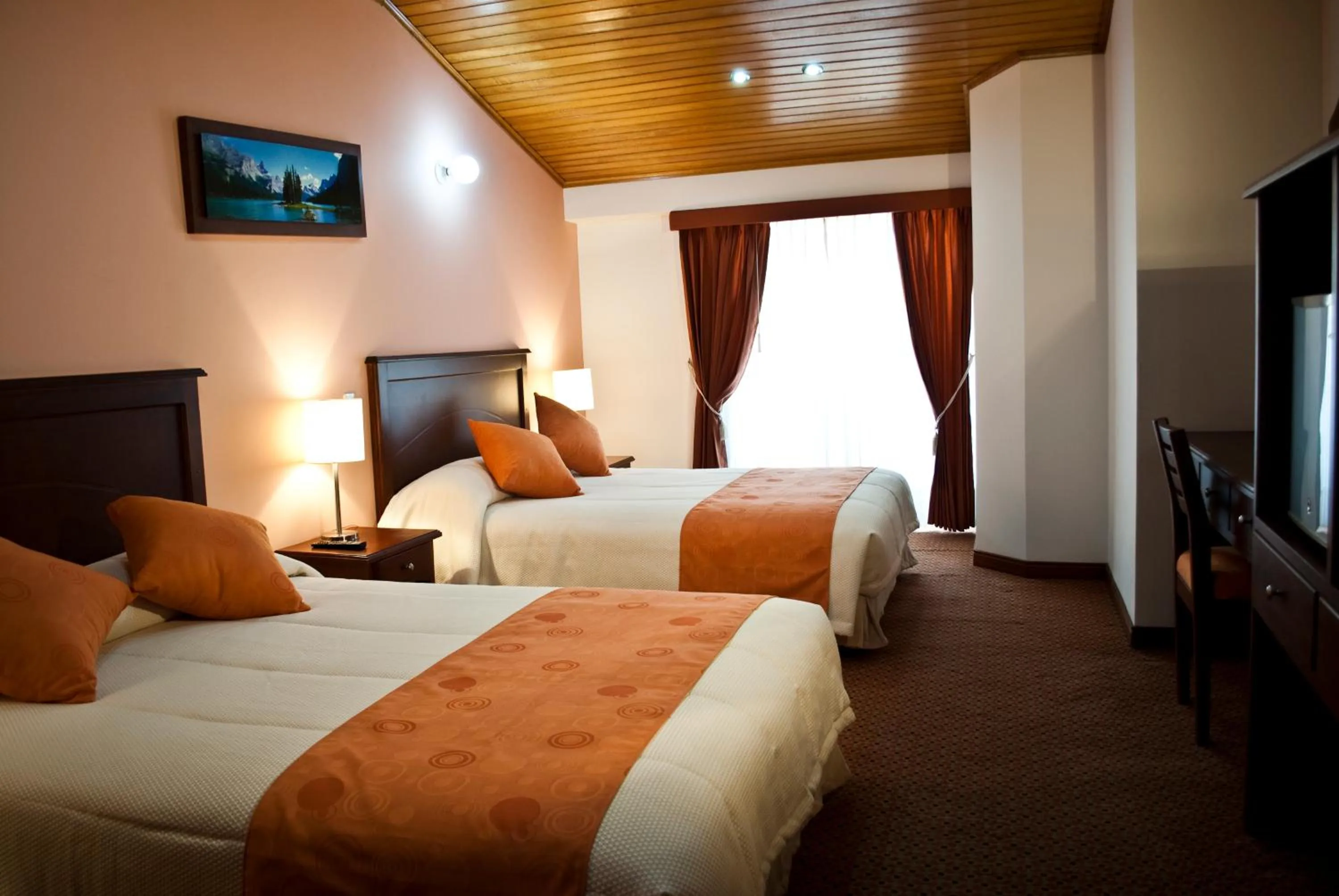 Bedroom, Bed in Blu Inn Hotel