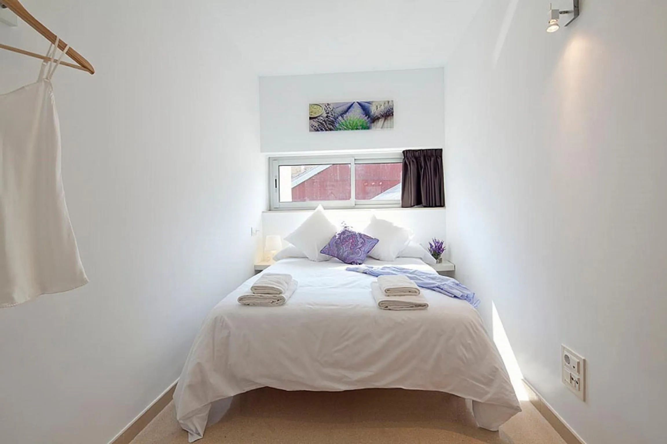 Bed in Charmsuites Paralel