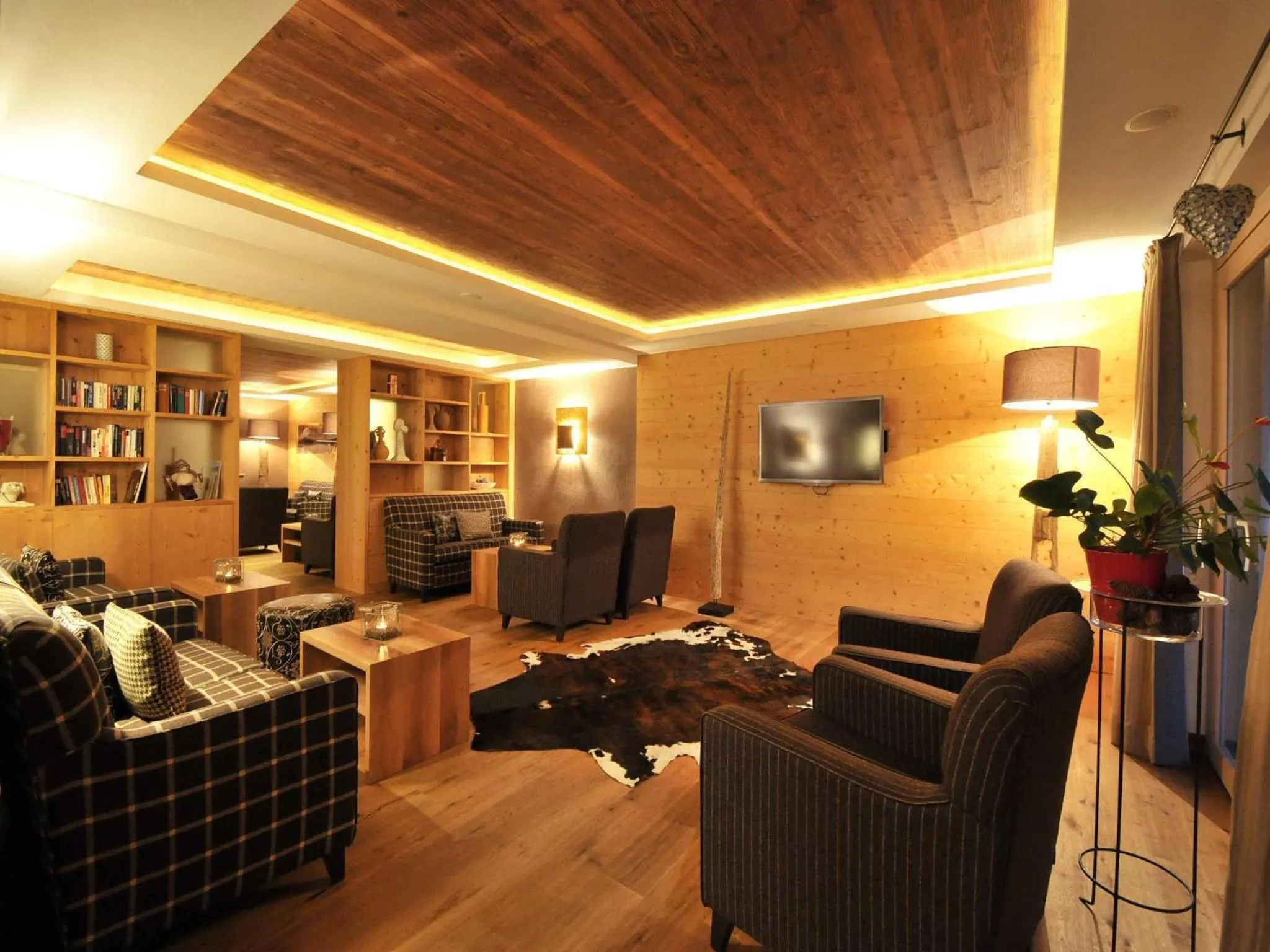 Communal lounge/ TV room in Aktiv & Relax Hotel Hubertus
