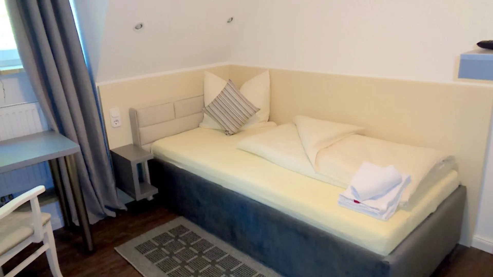 Bed in Hotel Stadt Soltau