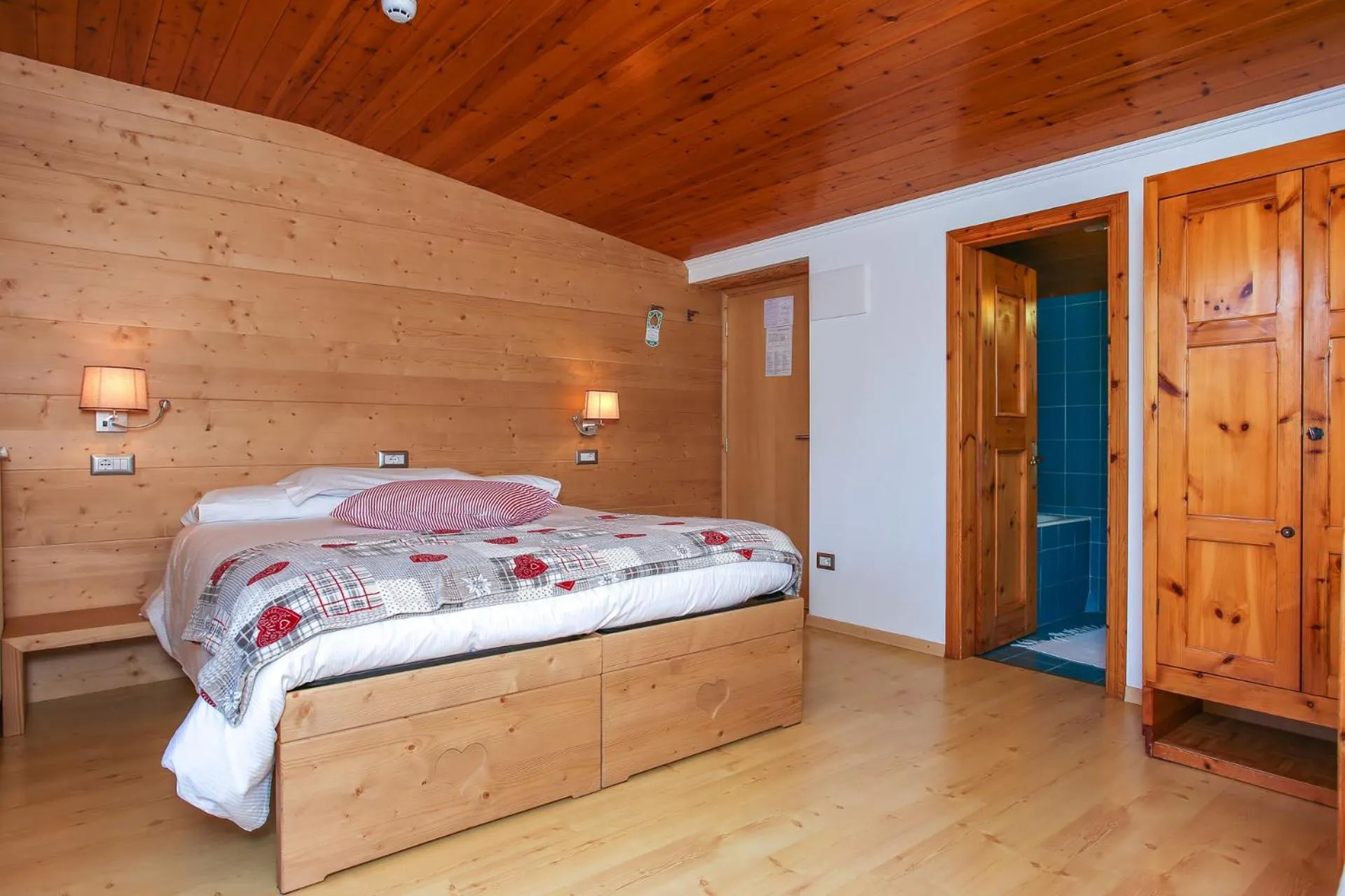 Photo of the whole room, Bed in Albergo Adele