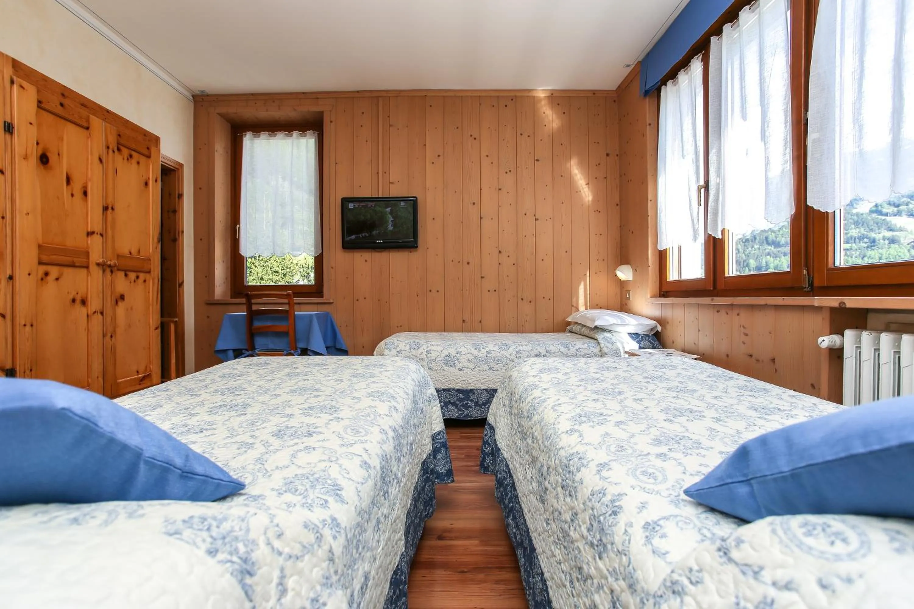 Photo of the whole room, Bed in Albergo Adele
